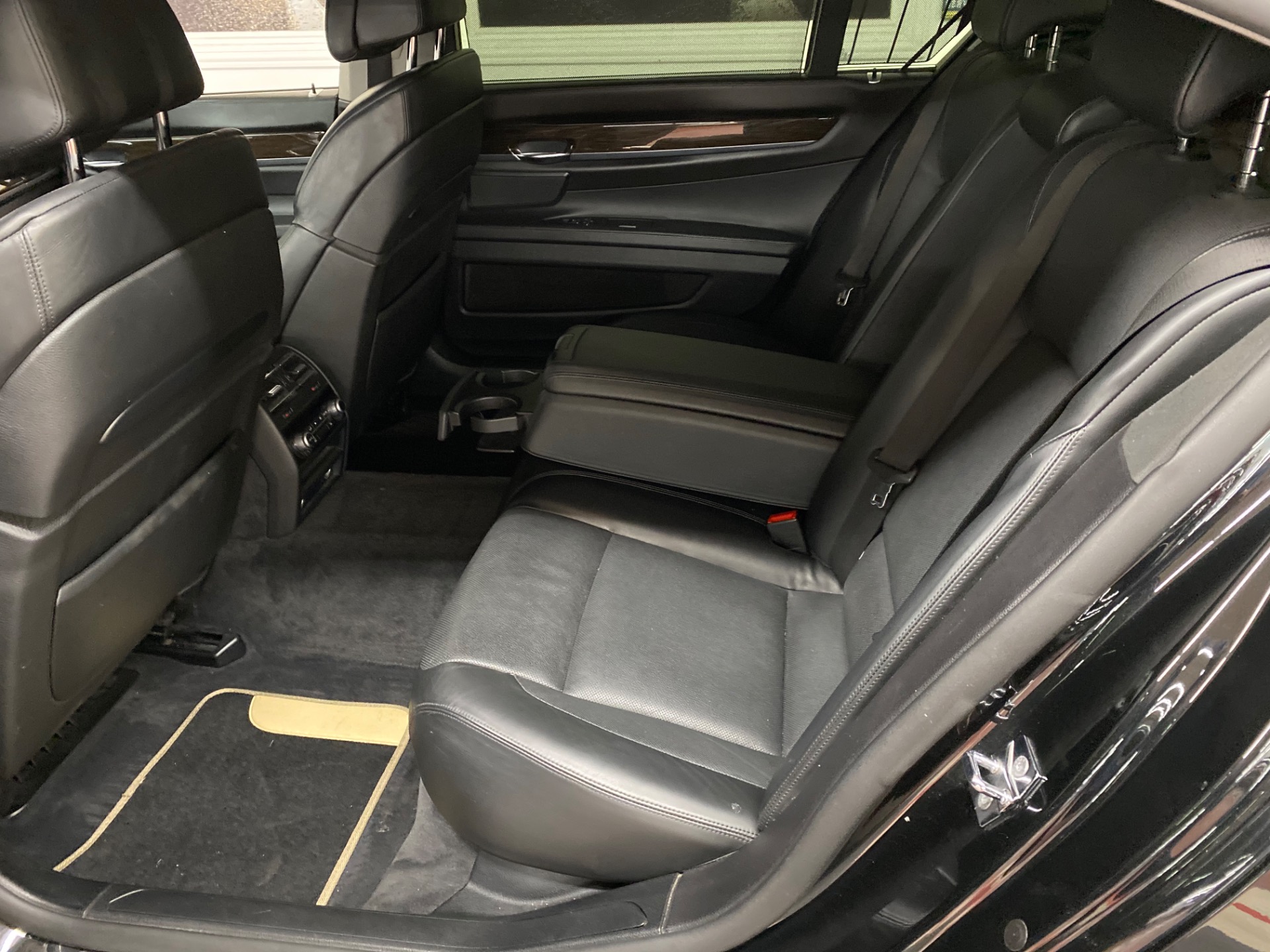 Used 2009 BMW 750 Li - RECENT MAJOR SERVICE COMPLETED - LOADED WITH OPTIONS - SEE VIDEO | Mundelein, IL