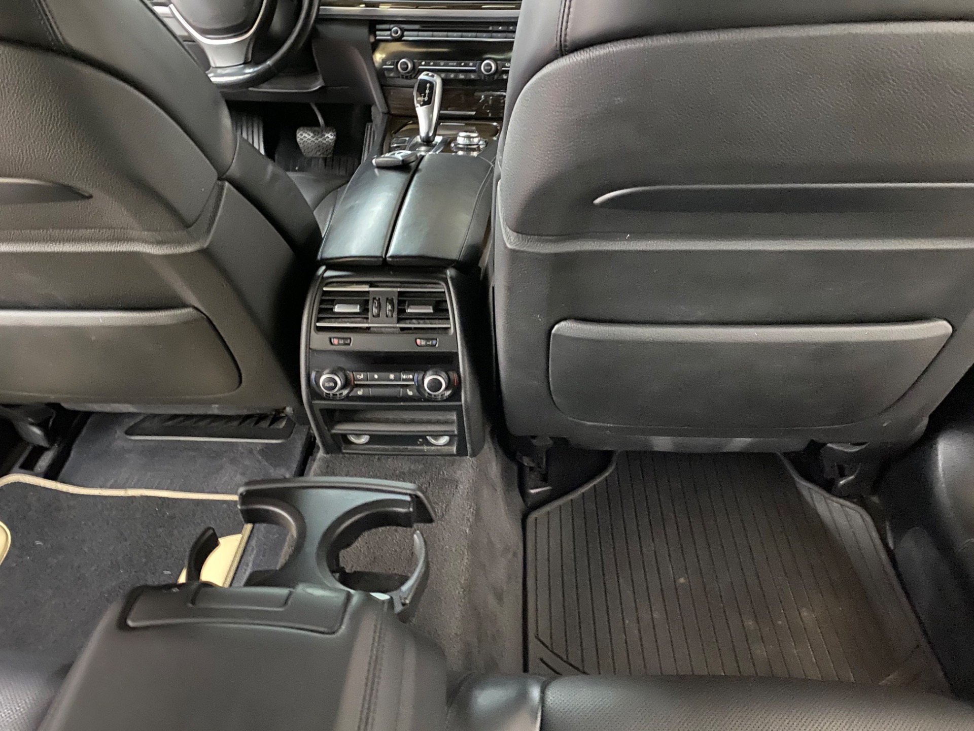 Used 2009 BMW 750 Li - RECENT MAJOR SERVICE COMPLETED - LOADED WITH OPTIONS - SEE VIDEO | Mundelein, IL