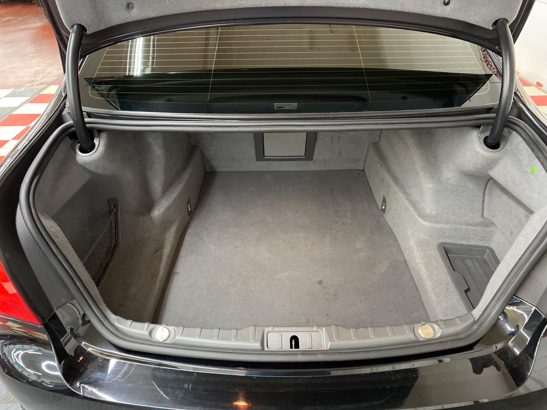 Used 2009 BMW 750 Li - RECENT MAJOR SERVICE COMPLETED - LOADED WITH OPTIONS - SEE VIDEO | Mundelein, IL