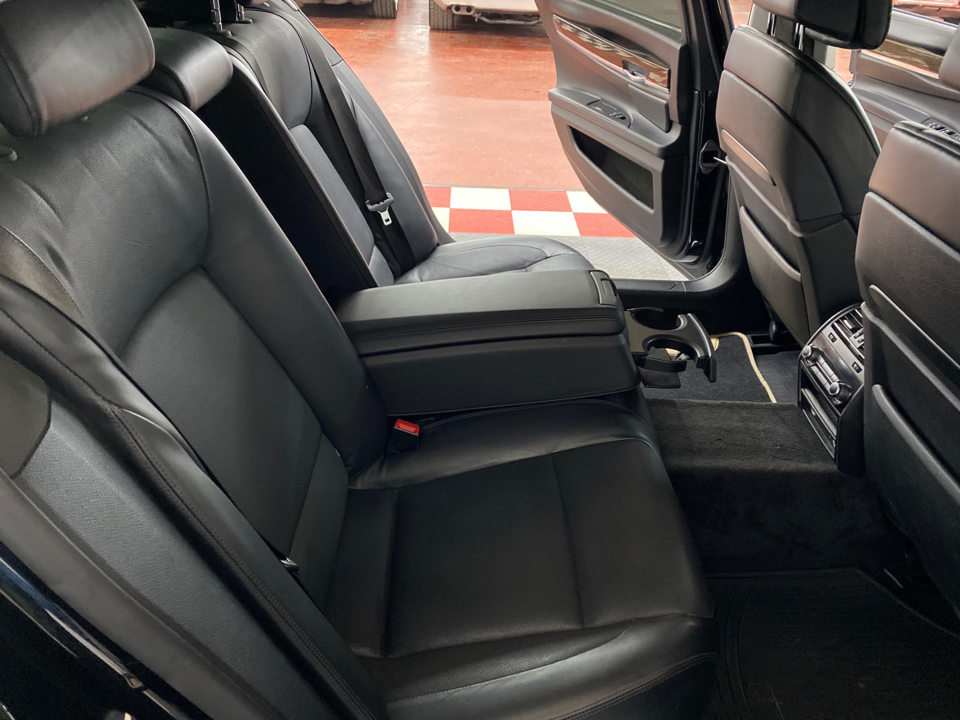 Used 2009 BMW 750 Li - RECENT MAJOR SERVICE COMPLETED - LOADED WITH OPTIONS - SEE VIDEO | Mundelein, IL