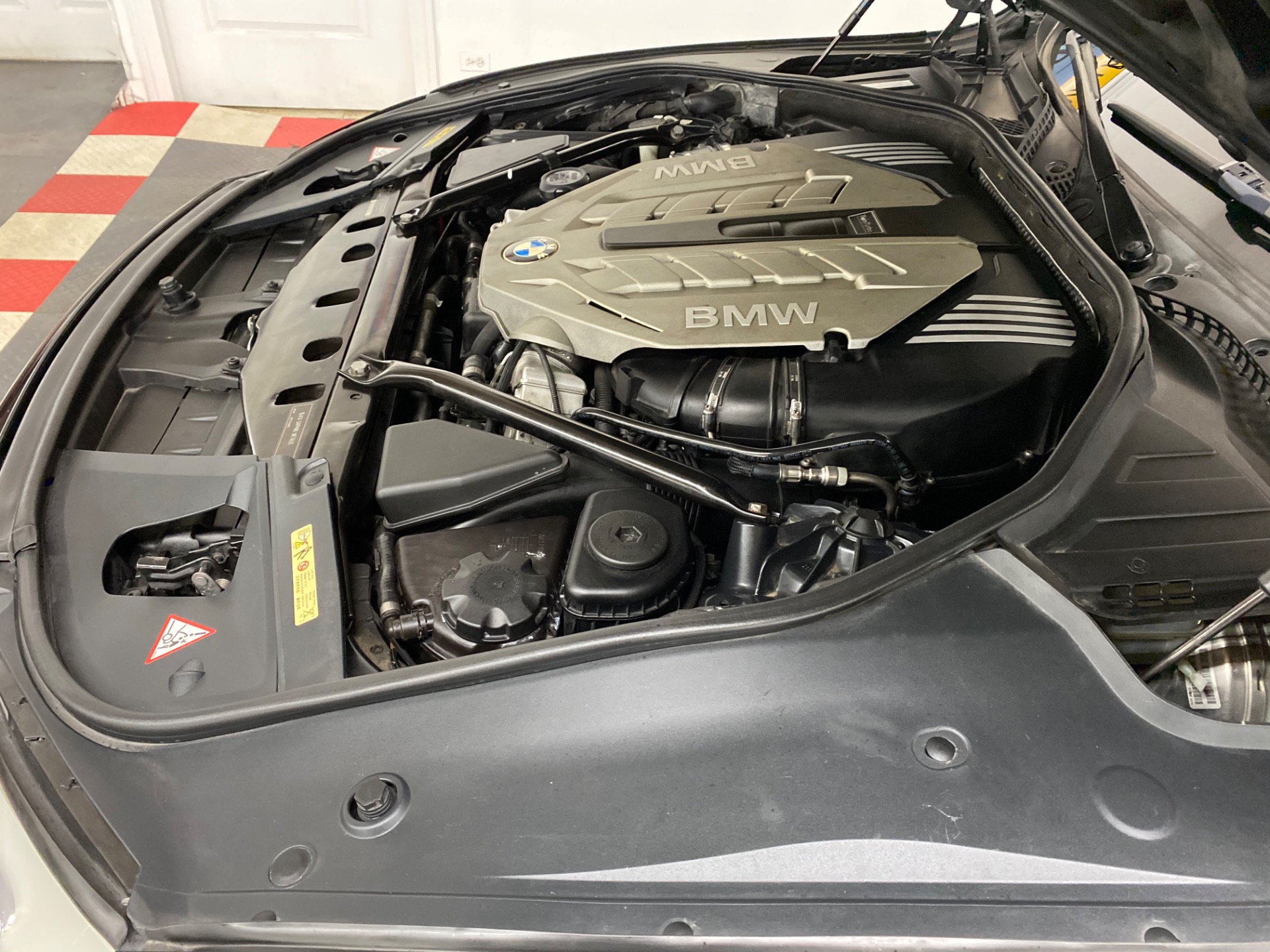 Used 2009 BMW 750 Li - RECENT MAJOR SERVICE COMPLETED - LOADED WITH OPTIONS - SEE VIDEO | Mundelein, IL