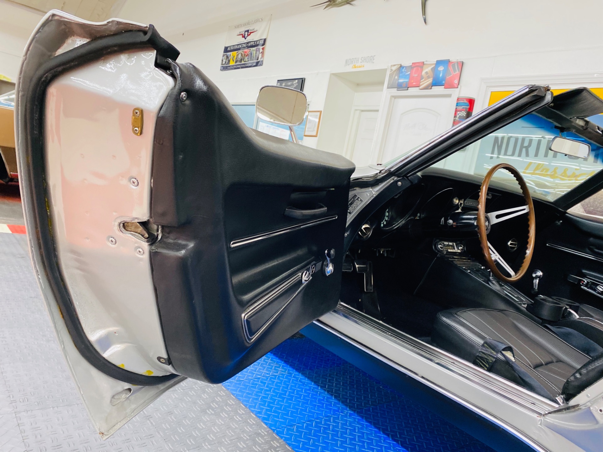 Used 1968 Chevrolet Corvette - TWO TOP CONVERTIBLE - 427 390HP - NUMBERS MATCHING -SEE VIDEO- | Mundelein, IL