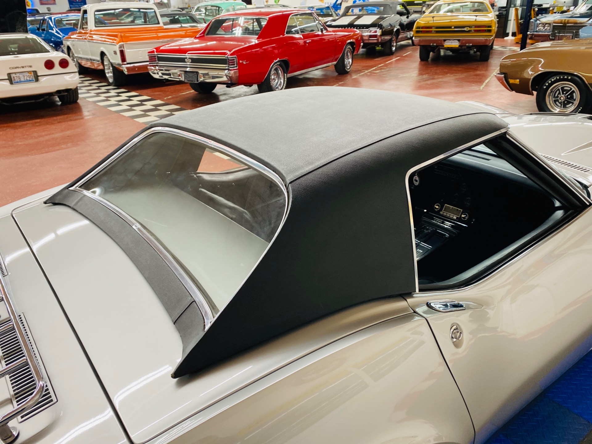 Used 1968 Chevrolet Corvette - TWO TOP CONVERTIBLE - 427 390HP - NUMBERS MATCHING -SEE VIDEO- | Mundelein, IL