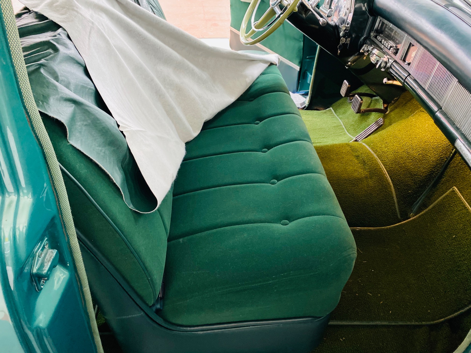 Used 1952 Chrysler Saratoga -4 DR SEDAN - STUNNING RESTORATION - DRIVES EXCELLENT - SEE VIDEO - | Mundelein, IL