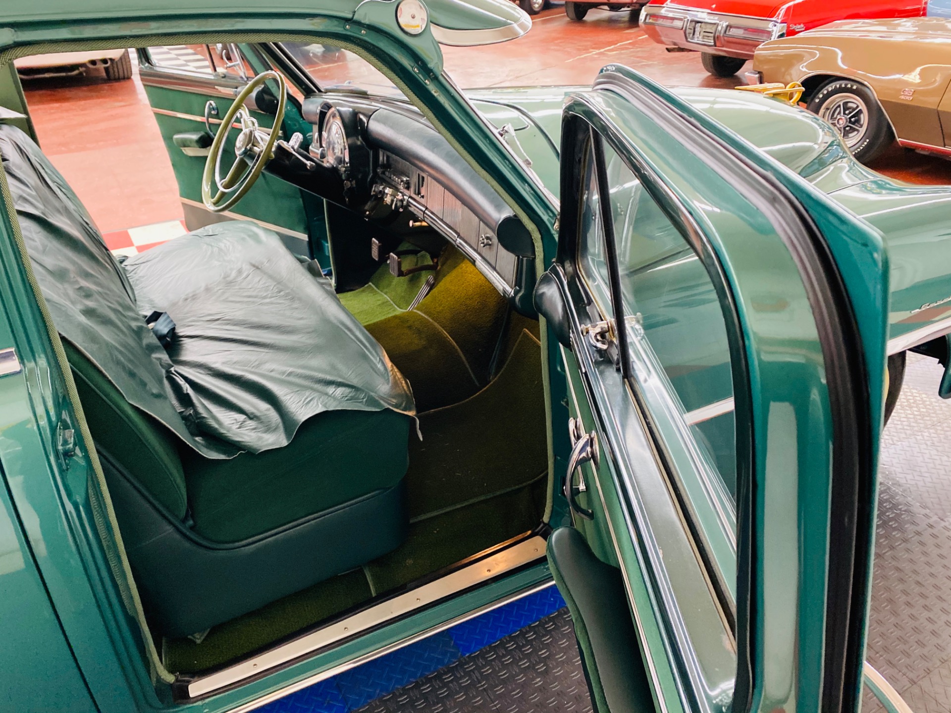 Used 1952 Chrysler Saratoga -4 DR SEDAN - STUNNING RESTORATION - DRIVES EXCELLENT - SEE VIDEO - | Mundelein, IL