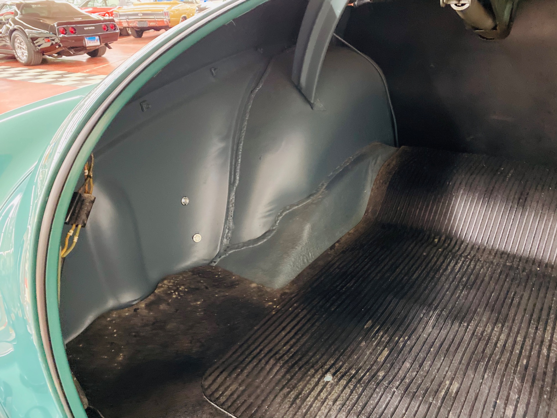 Used 1952 Chrysler Saratoga -4 DR SEDAN - STUNNING RESTORATION - DRIVES EXCELLENT - SEE VIDEO - | Mundelein, IL