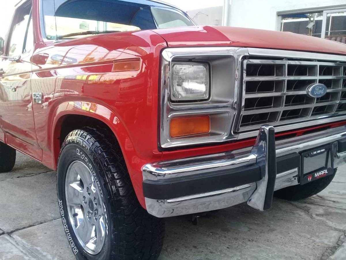 Used 1983 Ford F250 -COMPLETE RESTORATION - RUST FREE TRUCK - SHOW READY - | St. Petersburg, FL