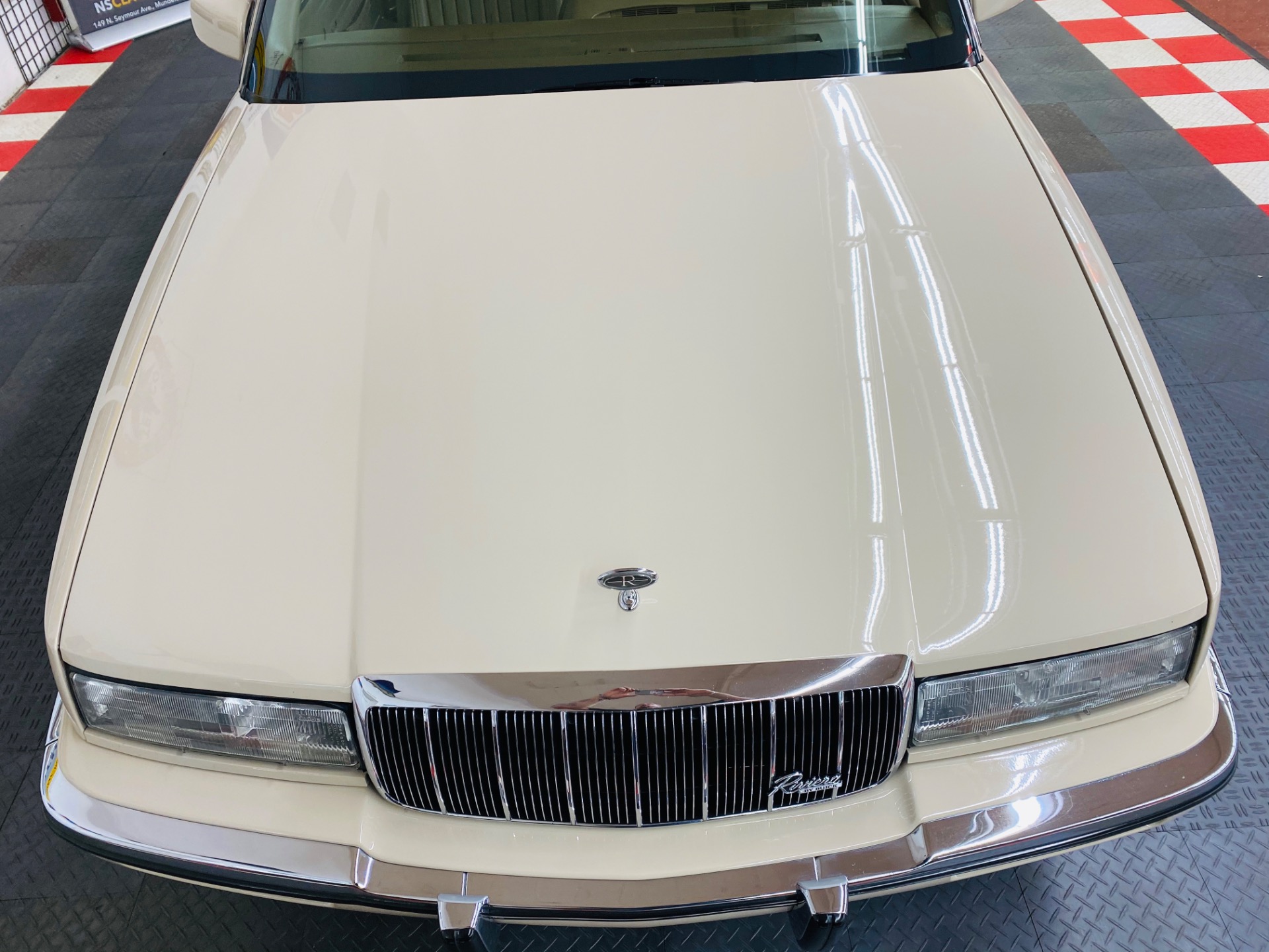 Used 1992 Buick Riviera - LIKE NEW CONDITION - FULL SERVICE RECORDS - SUPER CLEAN - SEE VIDEO - | Mundelein, IL