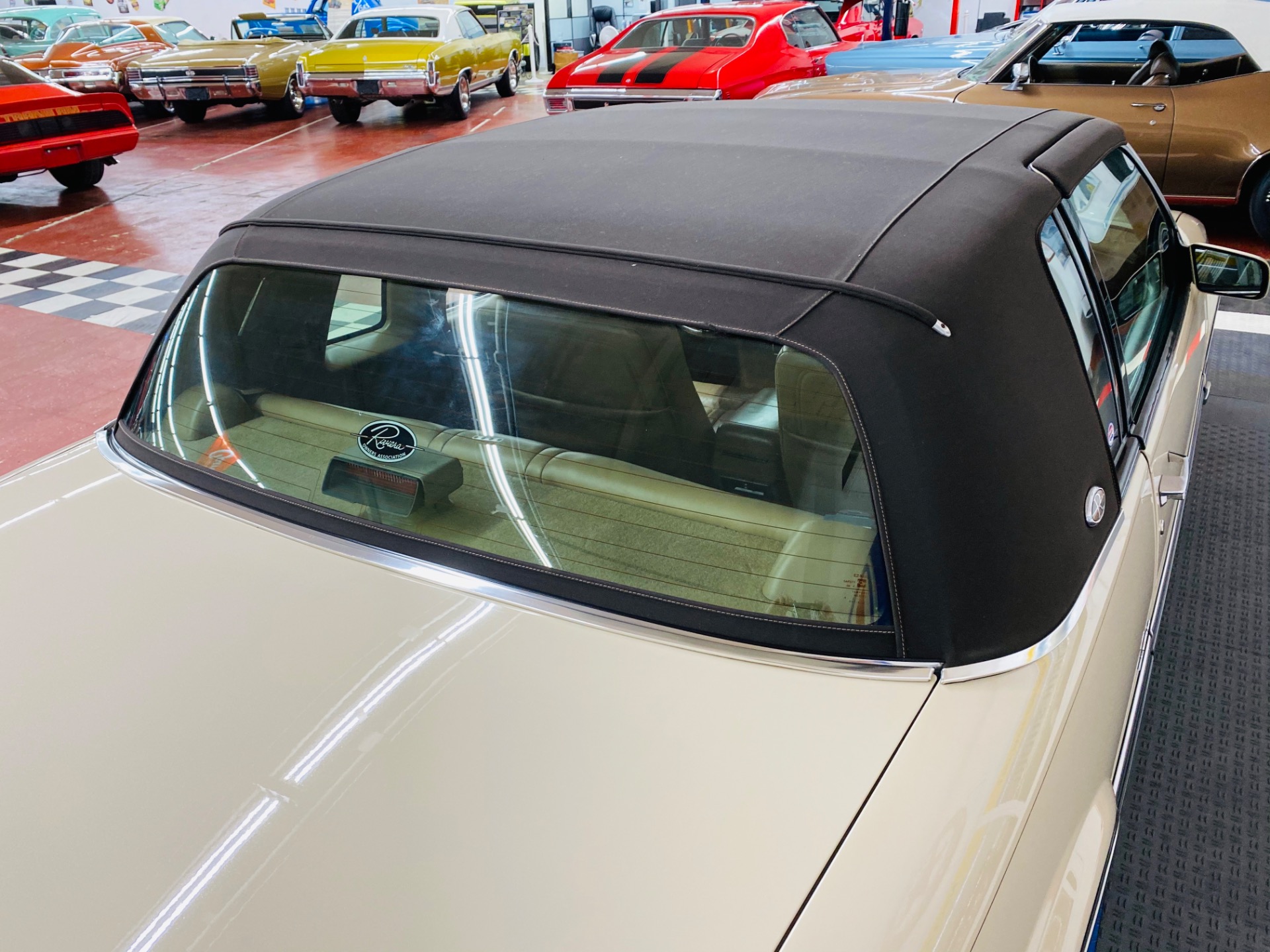 Used 1992 Buick Riviera - LIKE NEW CONDITION - FULL SERVICE RECORDS - SUPER CLEAN - SEE VIDEO - | Mundelein, IL