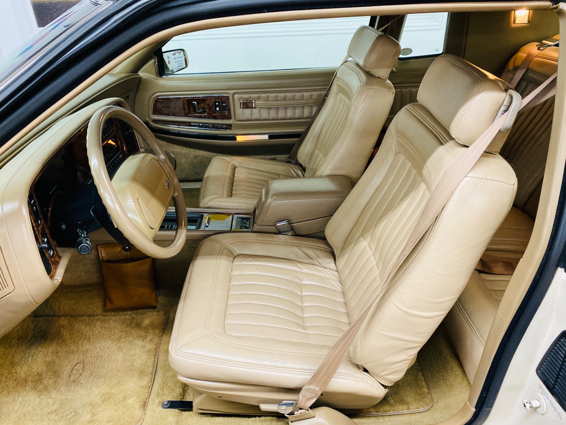 Used 1992 Buick Riviera - LIKE NEW CONDITION - FULL SERVICE RECORDS - SUPER CLEAN - SEE VIDEO - | Mundelein, IL
