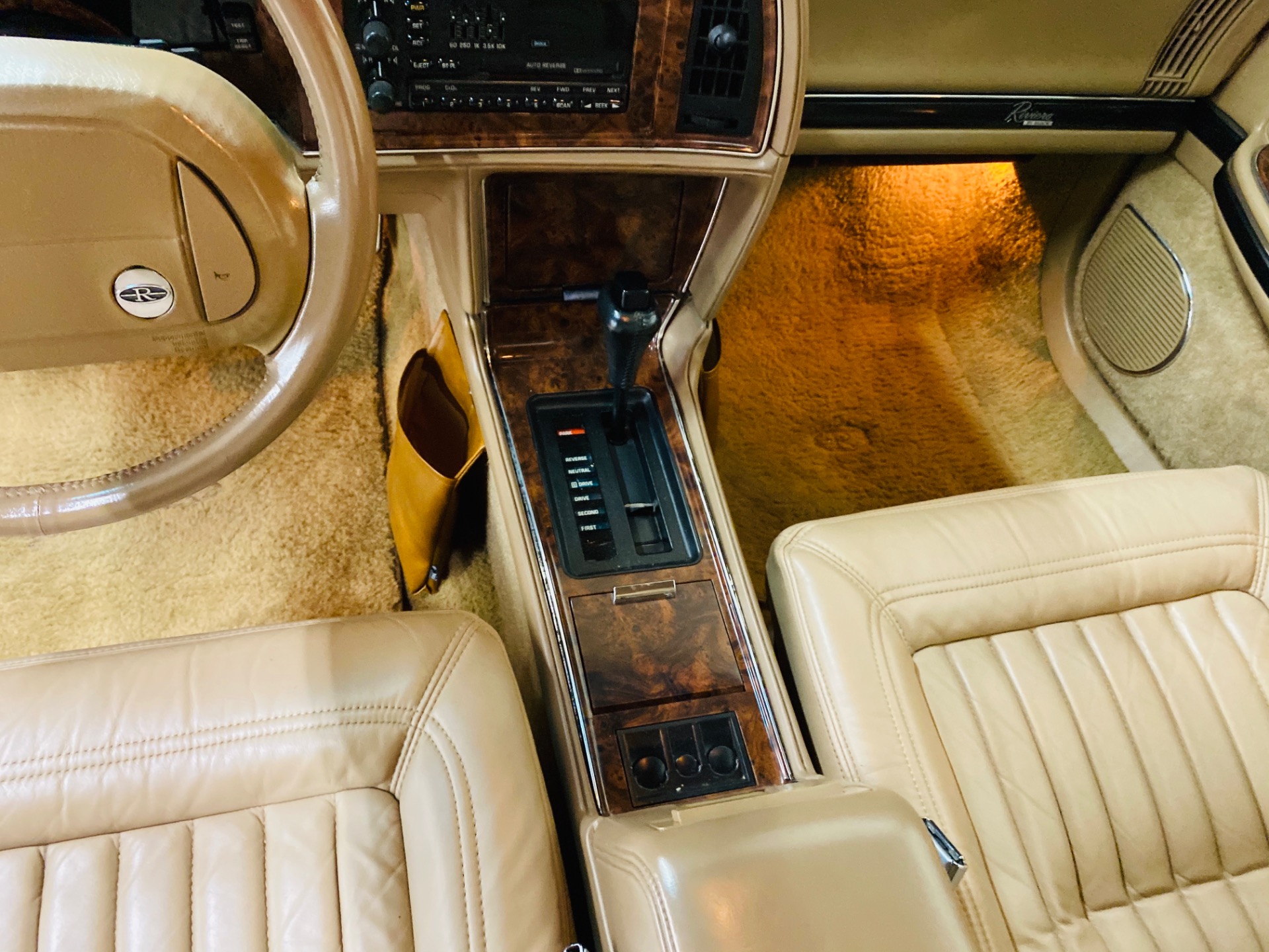 Used 1992 Buick Riviera - LIKE NEW CONDITION - FULL SERVICE RECORDS - SUPER CLEAN - SEE VIDEO - | Mundelein, IL