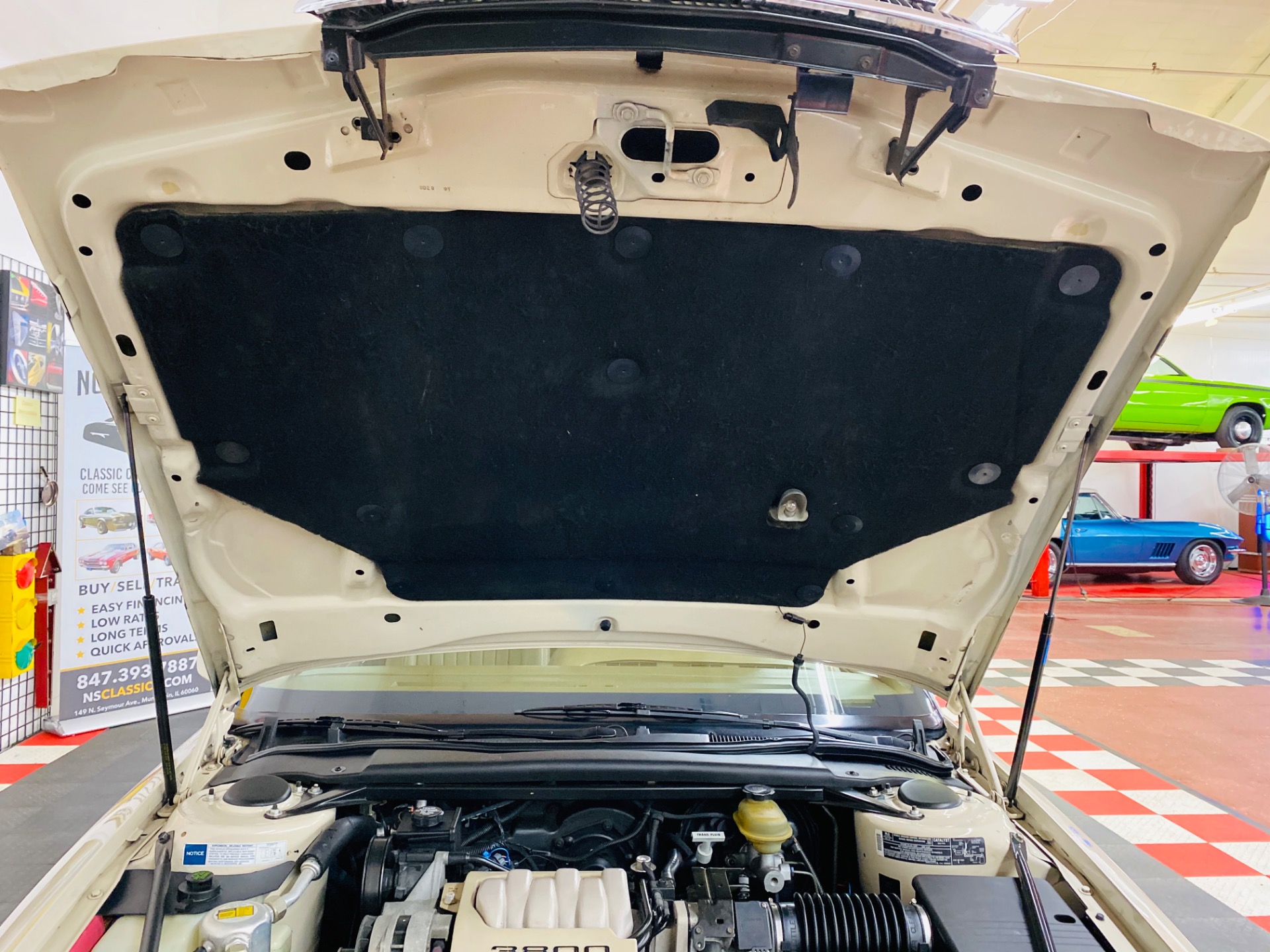 Used 1992 Buick Riviera - LIKE NEW CONDITION - FULL SERVICE RECORDS - SUPER CLEAN - SEE VIDEO - | Mundelein, IL