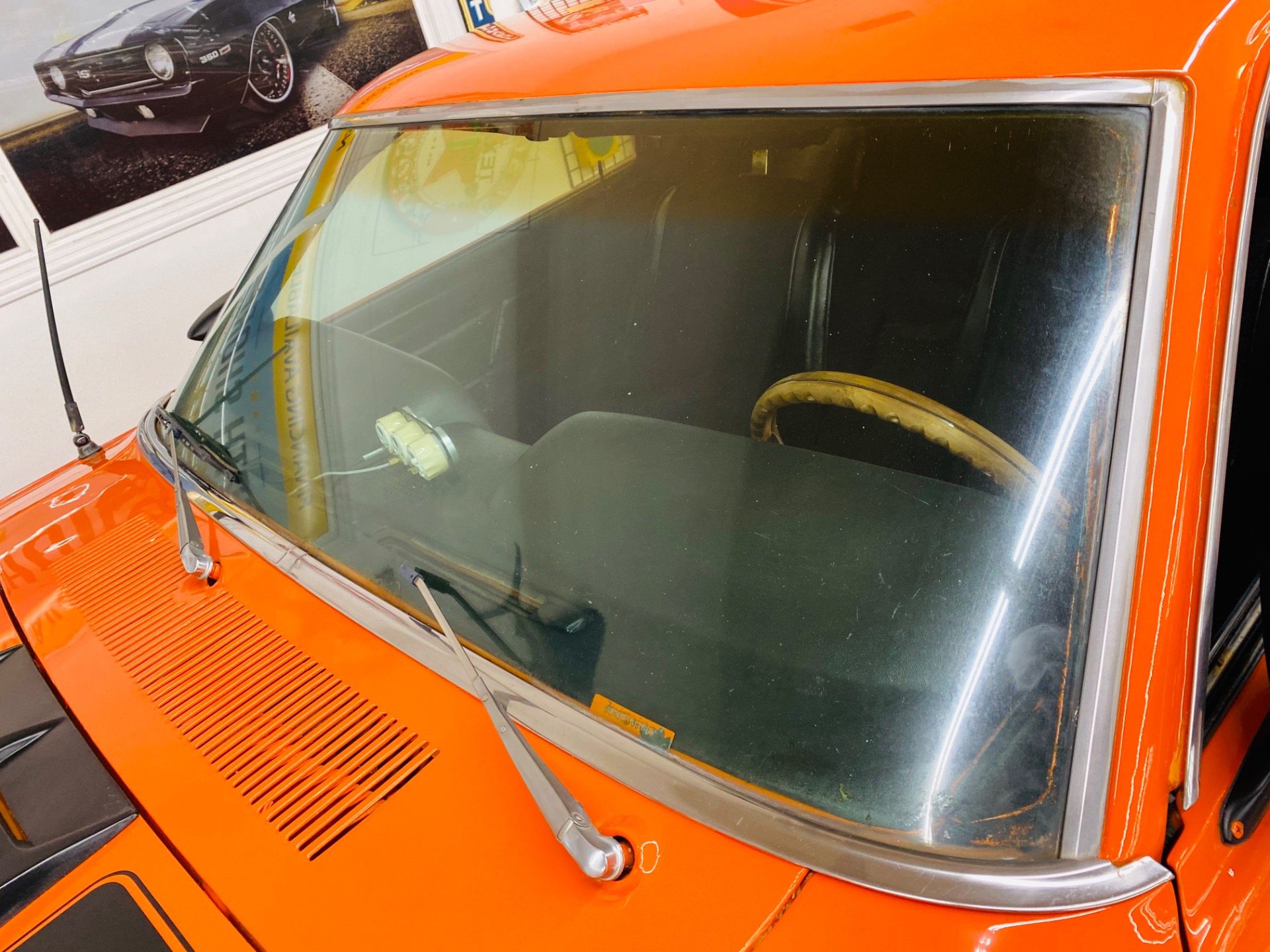 Used 1970 Ford Mustang - SPORTSROOF FASTBACK - BOSS 302 DECALS - AUTO TRANS - | Mundelein, IL