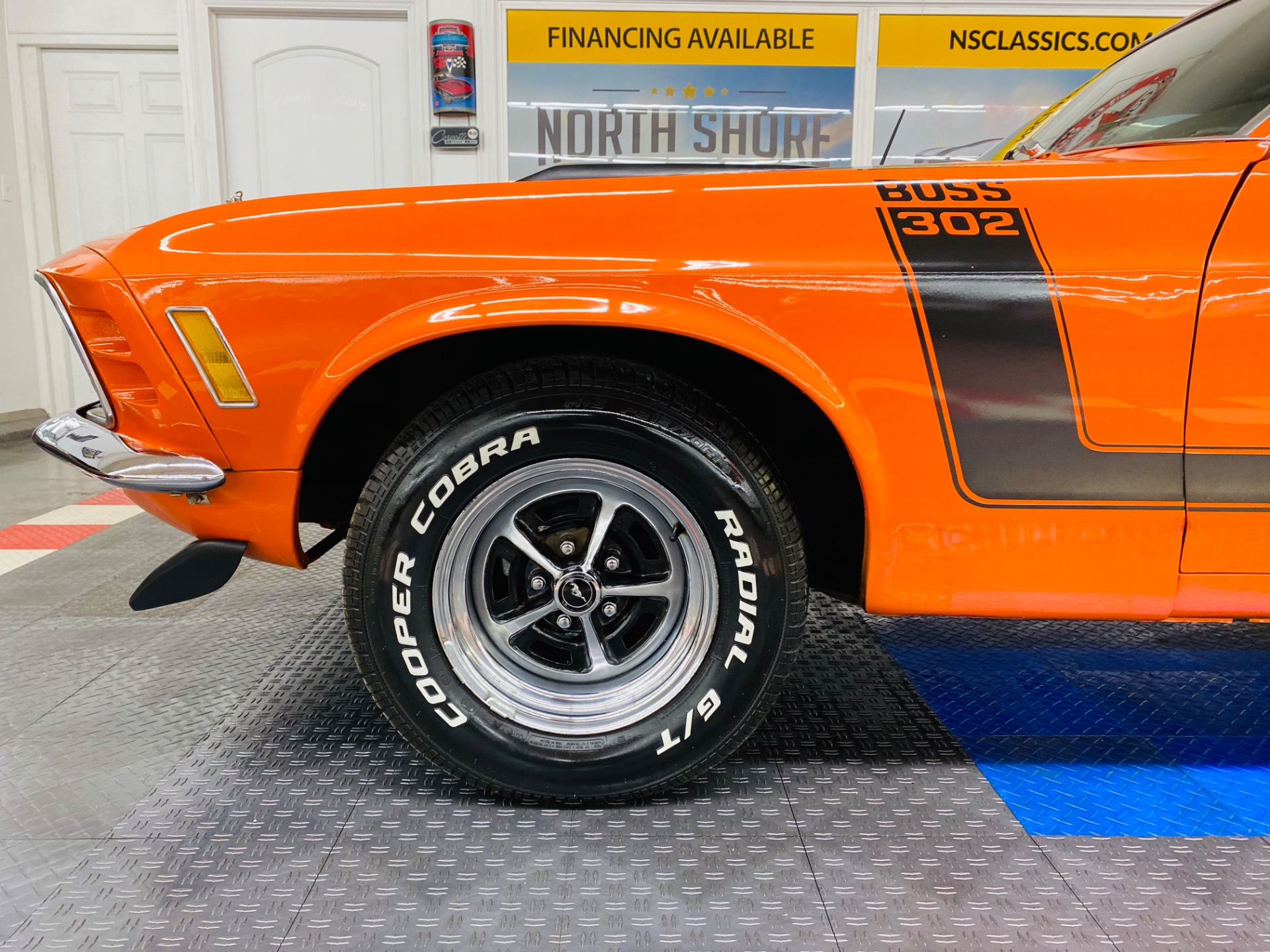 Used 1970 Ford Mustang - SPORTSROOF FASTBACK - BOSS 302 DECALS - AUTO TRANS - | Mundelein, IL