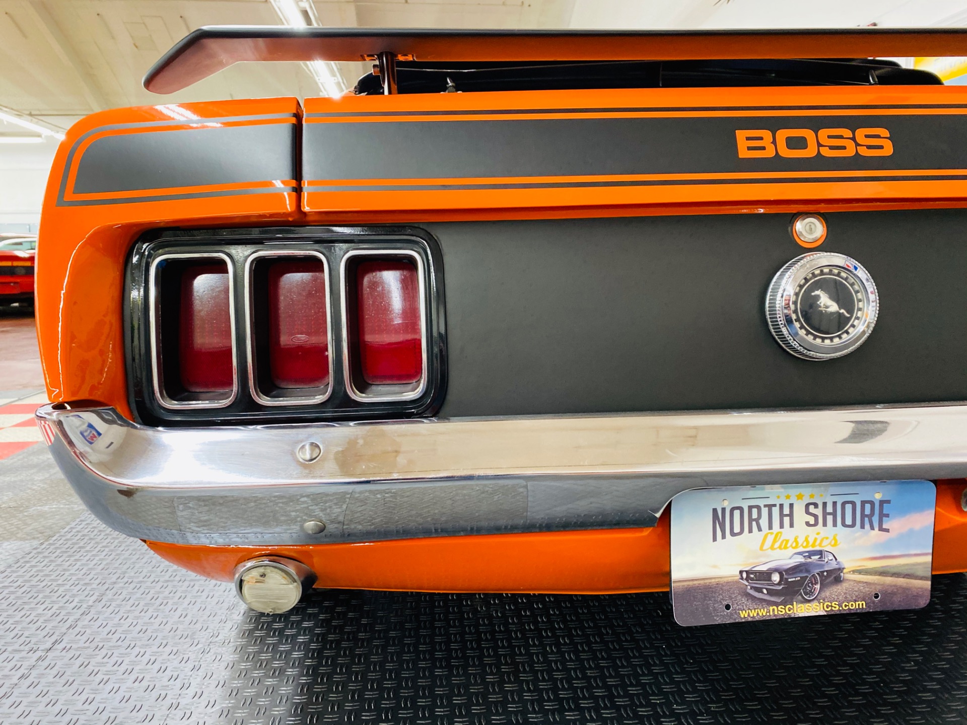 Used 1970 Ford Mustang - SPORTSROOF FASTBACK - BOSS 302 DECALS - AUTO TRANS - | Mundelein, IL