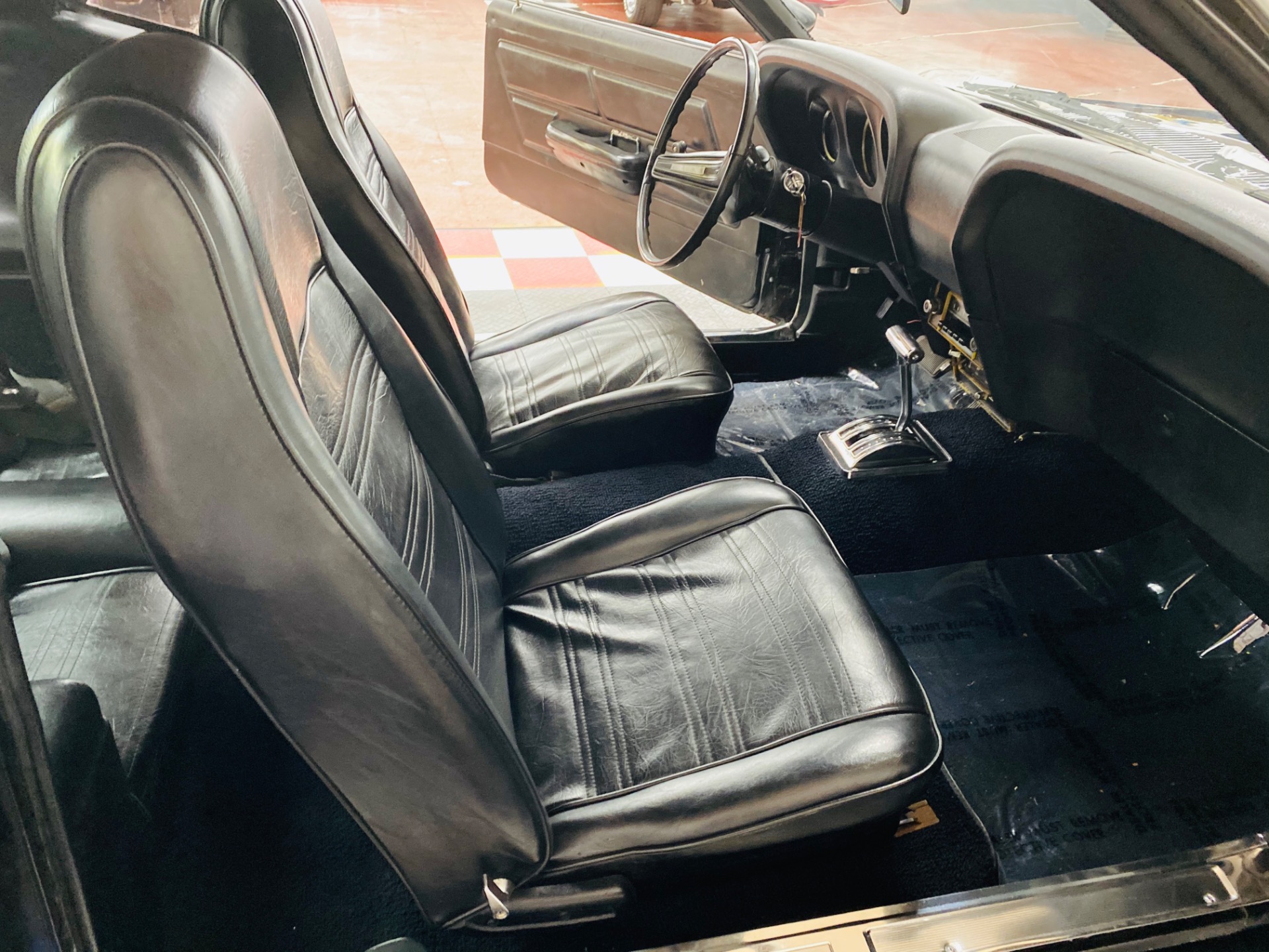 Used 1970 Ford Mustang - SPORTSROOF FASTBACK - 302 V8 ENGINE - AUTO TRANS - | St. Petersburg, FL