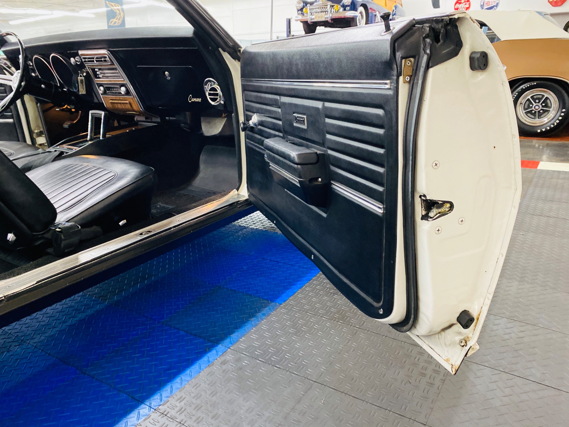 Used 1968 Chevrolet Camaro - RALLY SPORT CONVERTIBLE - VERY ORIGINAL CONDITION - ZZENITH AWARD WINNER | Mundelein, IL