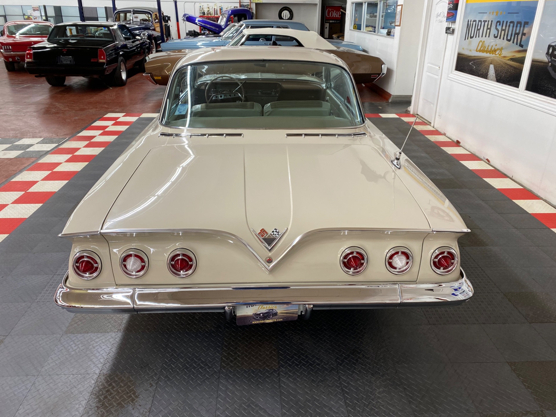 Used 1961 Chevrolet Impala - BUBBLE TOP RESTO MOD - 383 STROKER - SEE VIDEO | Mundelein, IL