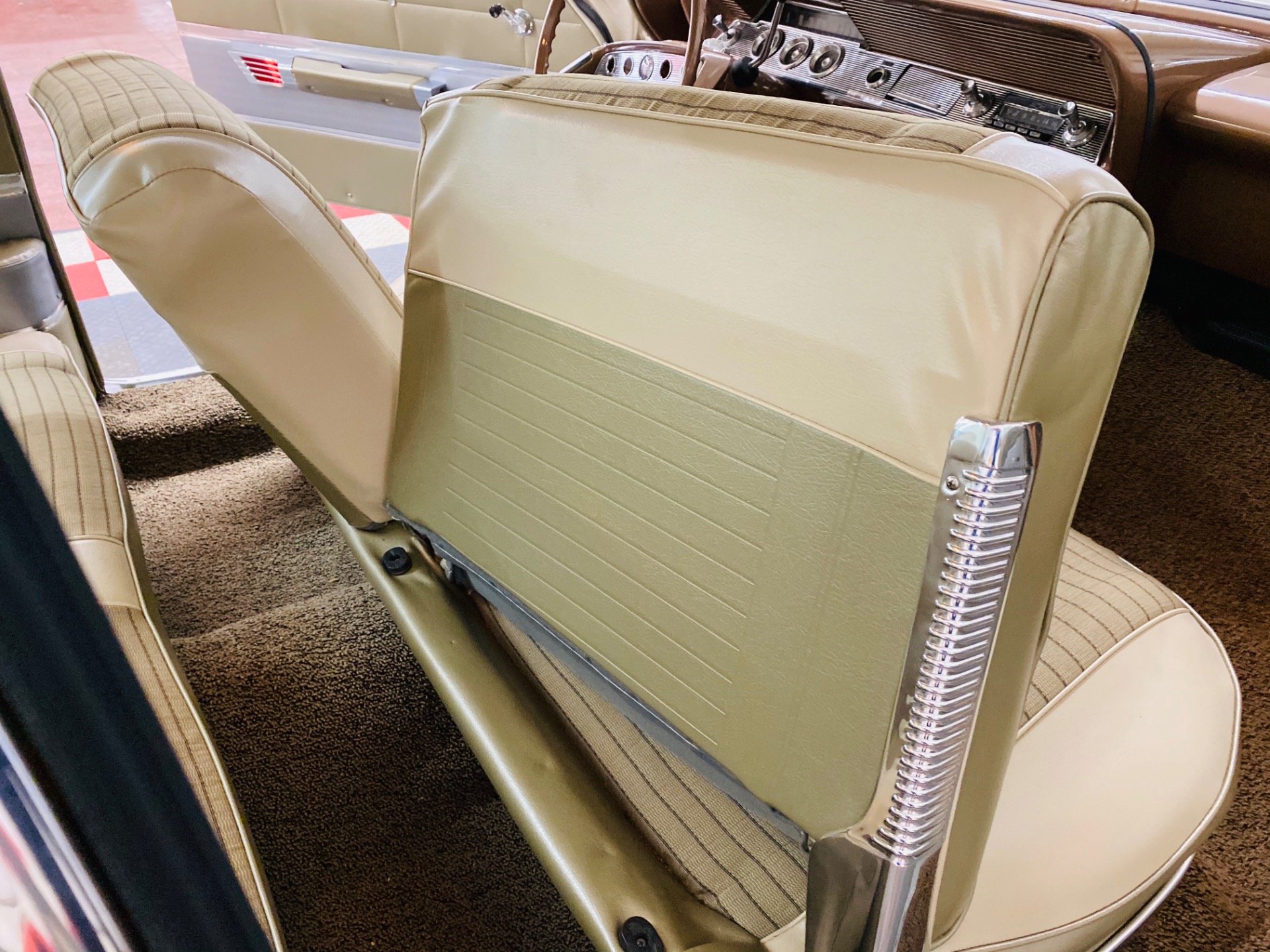 Used 1961 Chevrolet Impala - BUBBLE TOP RESTO MOD - 383 STROKER - SEE VIDEO | Mundelein, IL