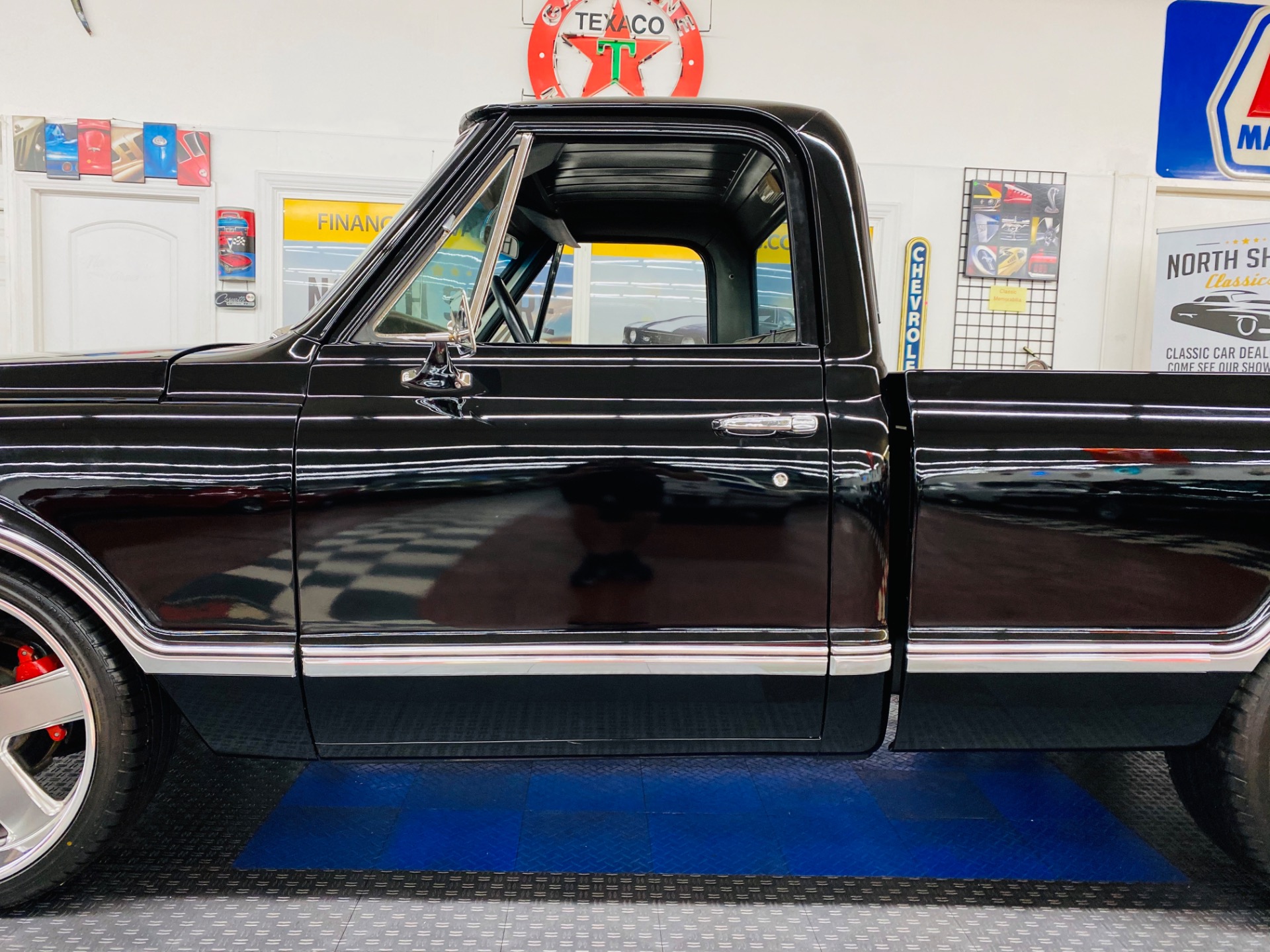 Used 1968 Chevrolet Pickup - C/10 - RESTOMOD - FACTORY A/C - SEE VIDEO | Mundelein, IL