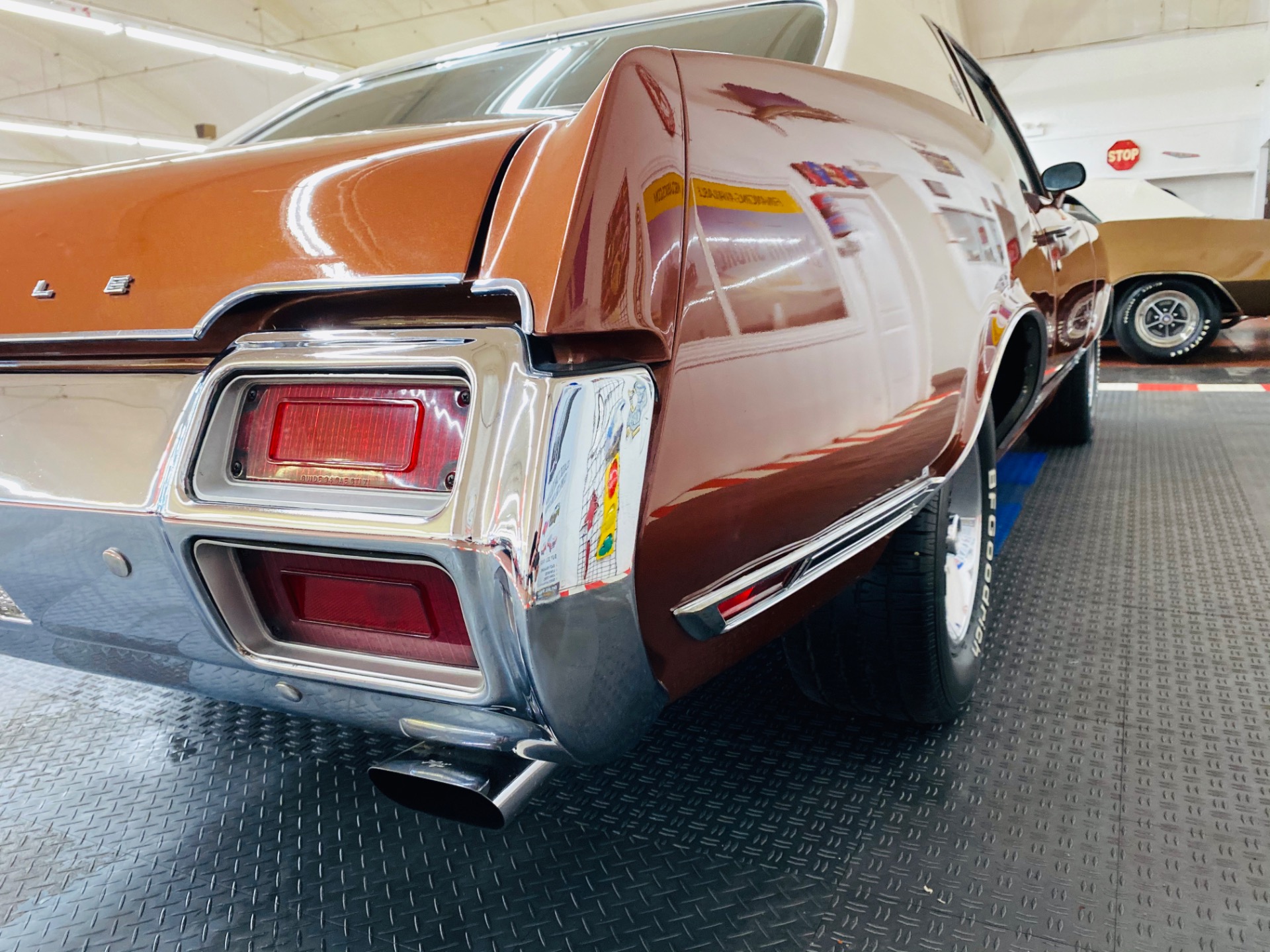 Used 1971 Oldsmobile Cutlass - FACTORY A/C - SUPER CLEAN - DRIVE ANYWHERE - SEE VIDEO | Mundelein, IL