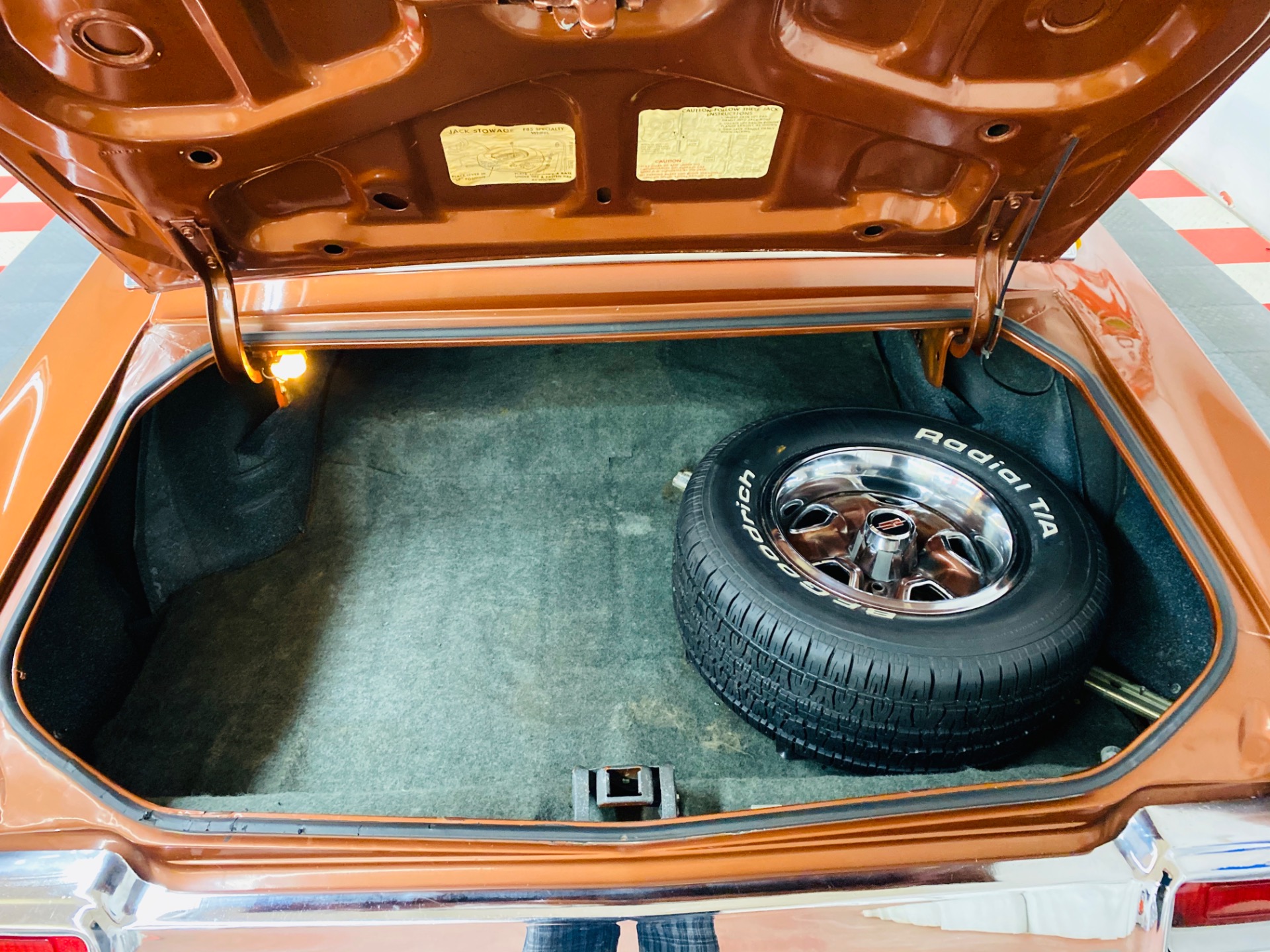 Used 1971 Oldsmobile Cutlass - FACTORY A/C - SUPER CLEAN - DRIVE ANYWHERE - SEE VIDEO | Mundelein, IL