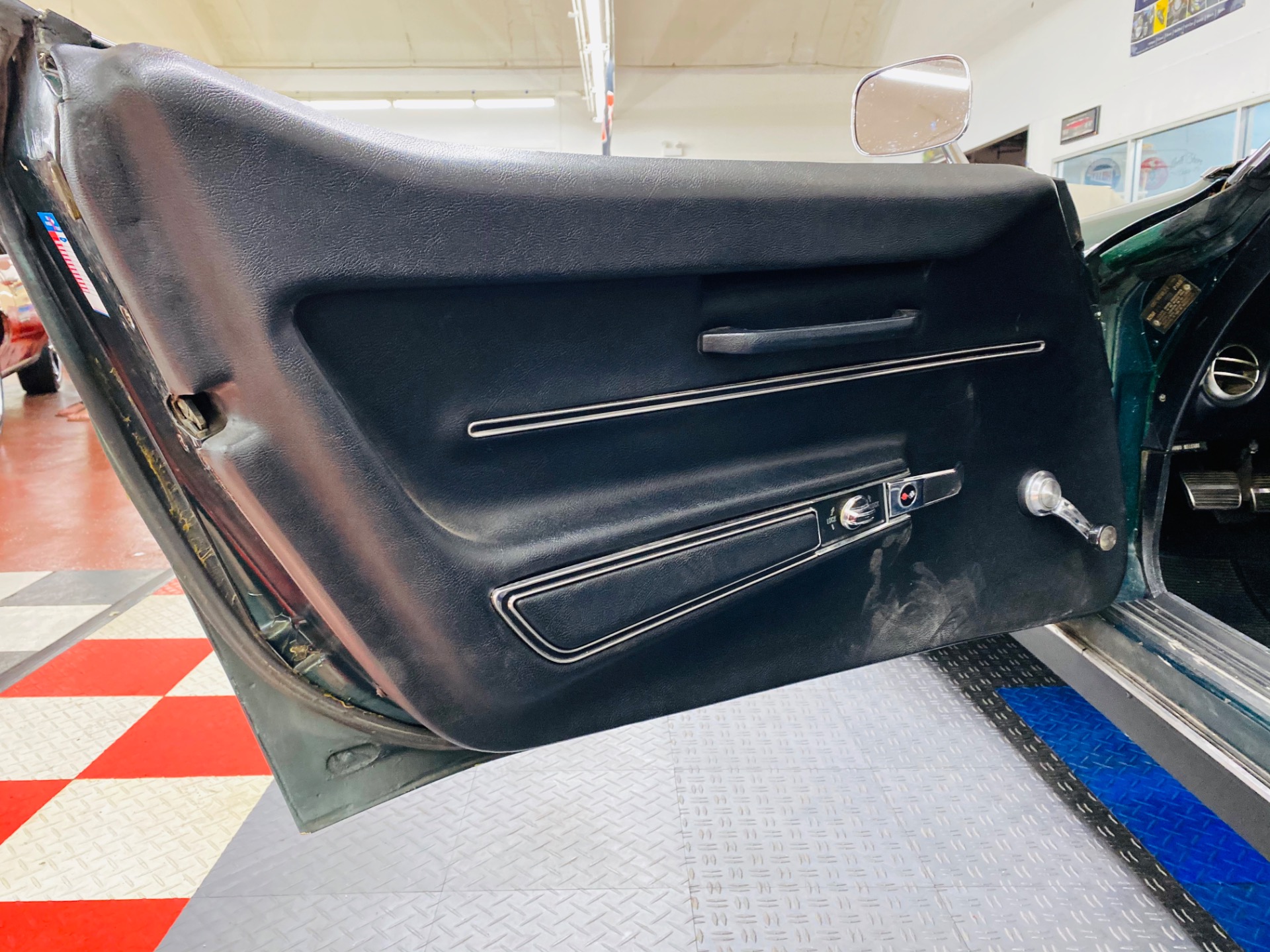 Used 1968 Chevrolet Corvette - 390 HP 427 V8 - NUMBERS MATCHING - 36,000 ORIGINAL MILES - SEE VIDEO | Mundelein, IL