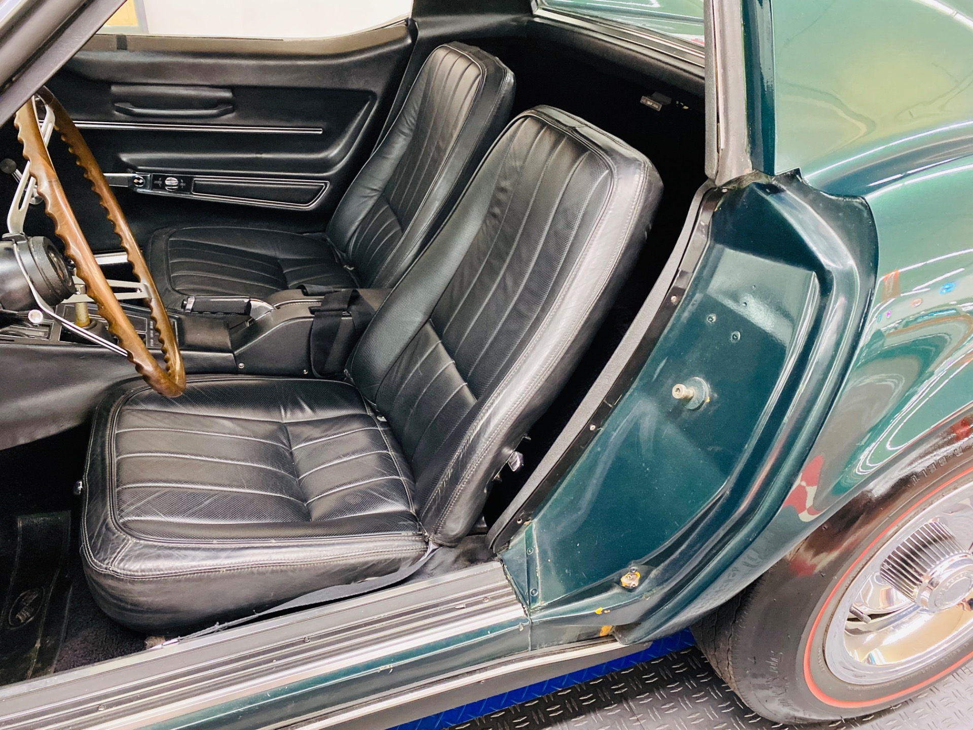 Used 1968 Chevrolet Corvette - 390 HP 427 V8 - NUMBERS MATCHING - 36,000 ORIGINAL MILES - SEE VIDEO | Mundelein, IL
