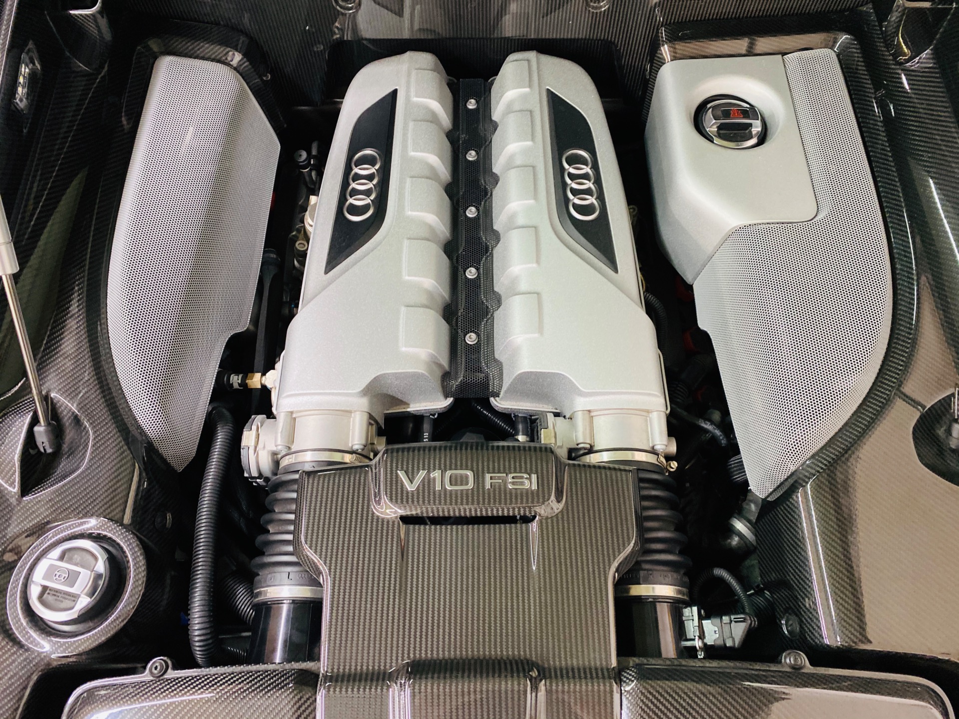 Used 2015 Audi R8 5.2 quattro - SEE VIDEO | St. Petersburg, FL