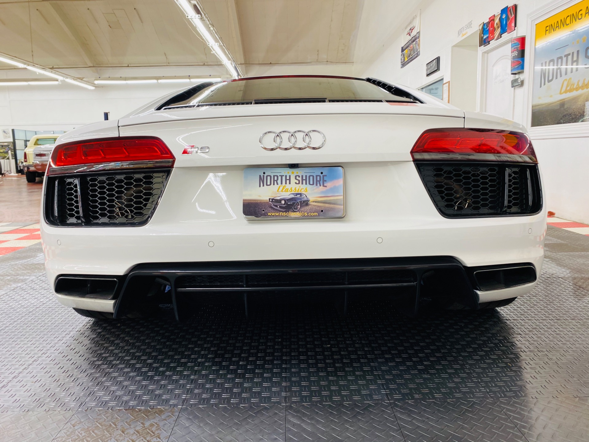 Used 2018 Audi R8 5.2 V10 RWS - SEE VIDEO | Mundelein, IL