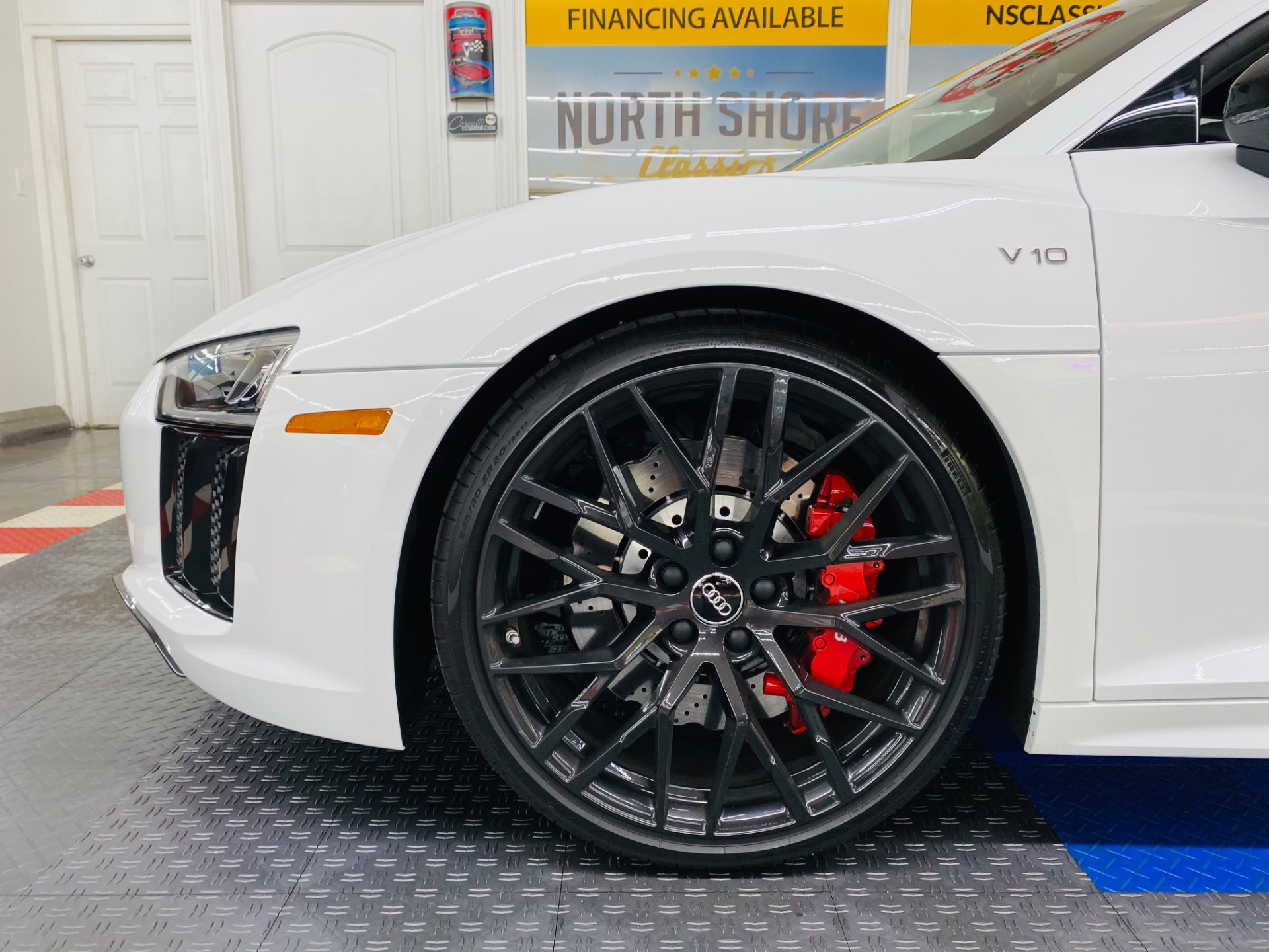 Used 2018 Audi R8 5.2 V10 RWS - SEE VIDEO | Mundelein, IL