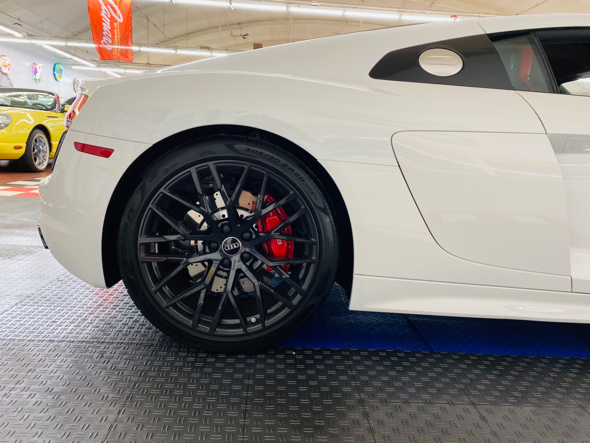 Used 2018 Audi R8 5.2 V10 RWS - SEE VIDEO | Mundelein, IL