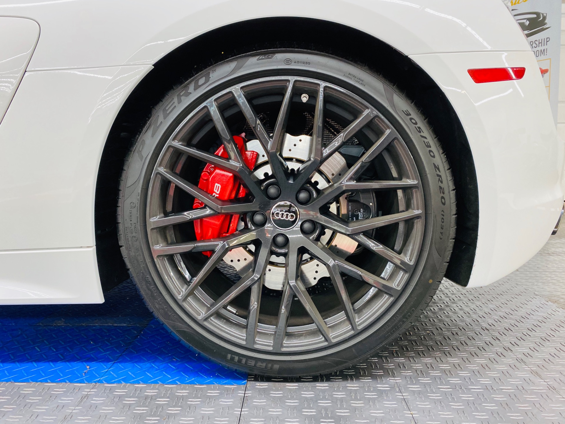 Used 2018 Audi R8 5.2 V10 RWS - SEE VIDEO | Mundelein, IL