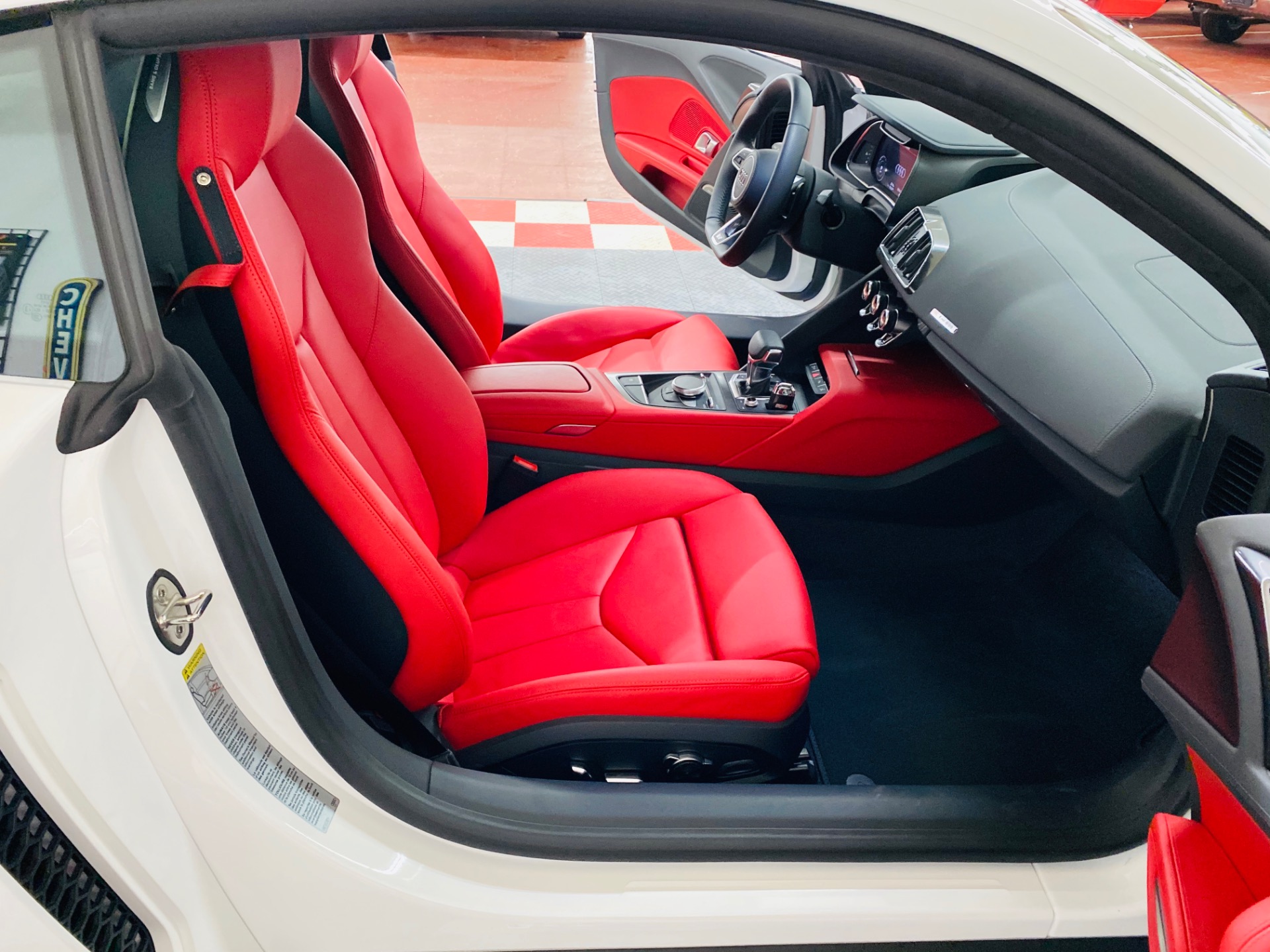 Used 2018 Audi R8 5.2 V10 RWS - SEE VIDEO | Mundelein, IL
