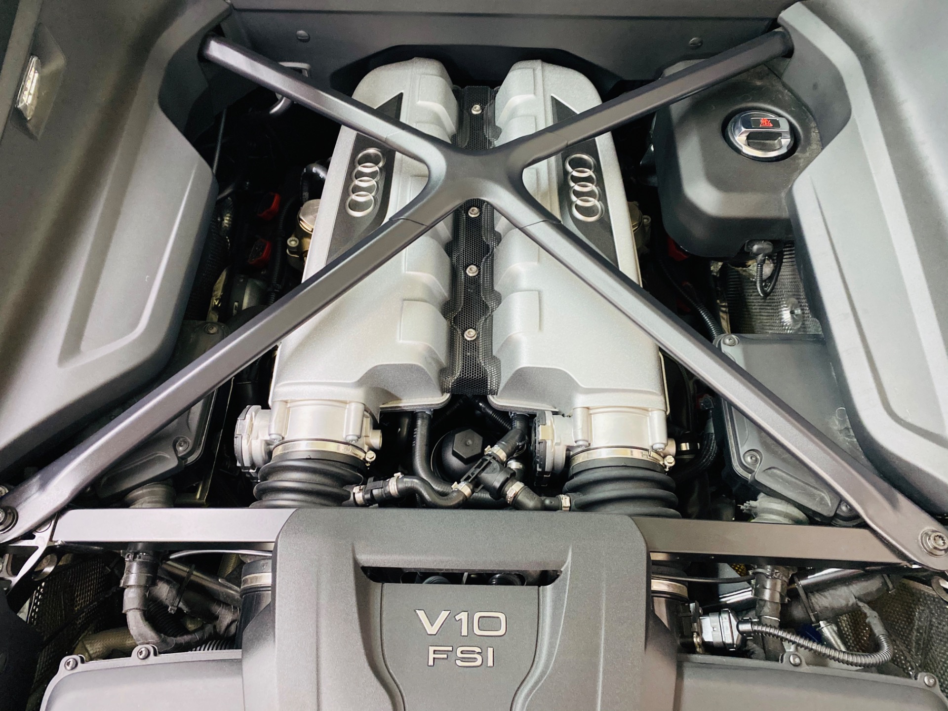 Used 2018 Audi R8 5.2 V10 RWS - SEE VIDEO | Mundelein, IL