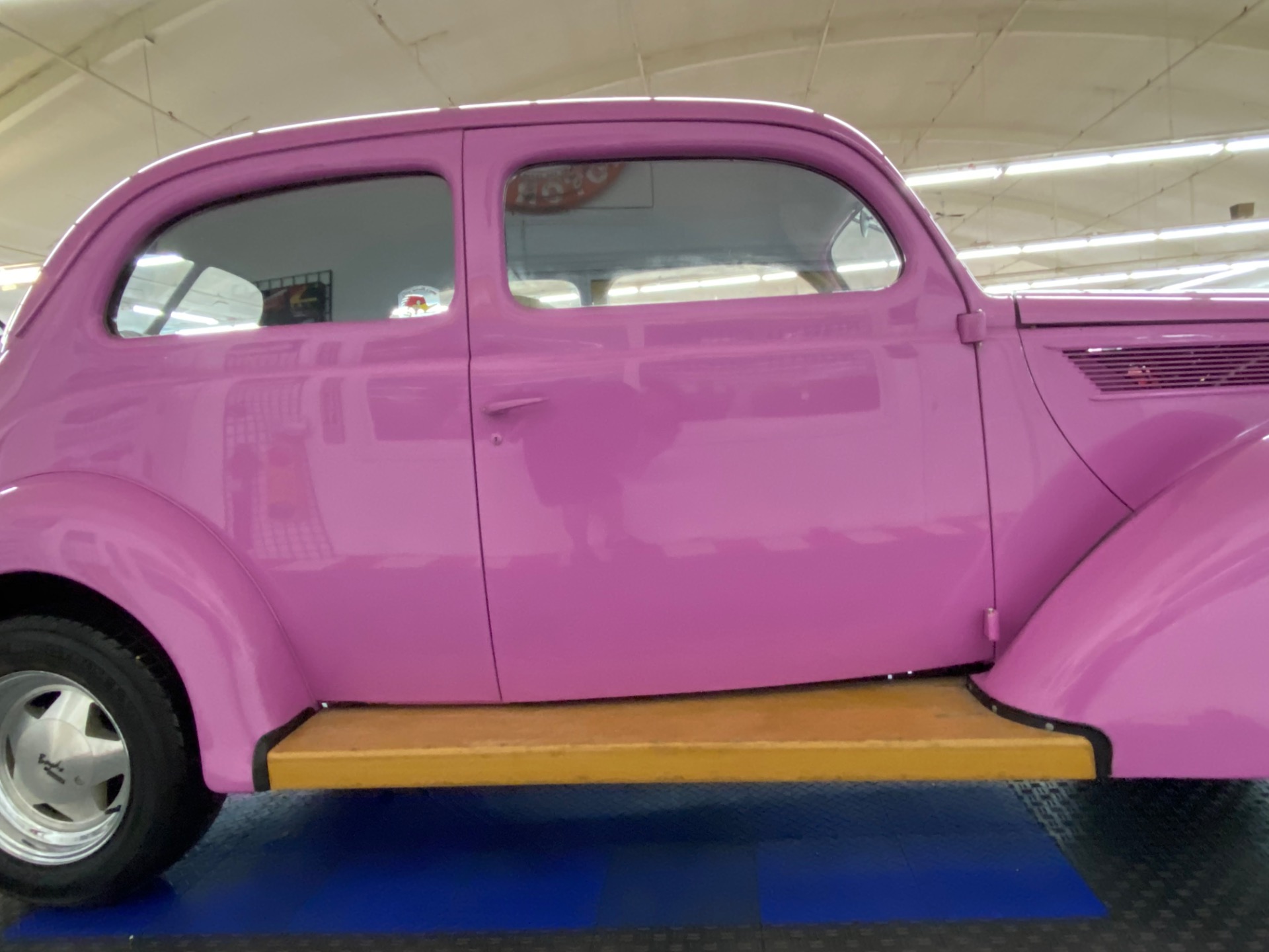 Used 1937 Ford Tudor Sedan - OLD SCHOOL STREET ROD - FLATHEAD V8 - MANUAL TRANS - SEE VIDEO | Mundelein, IL