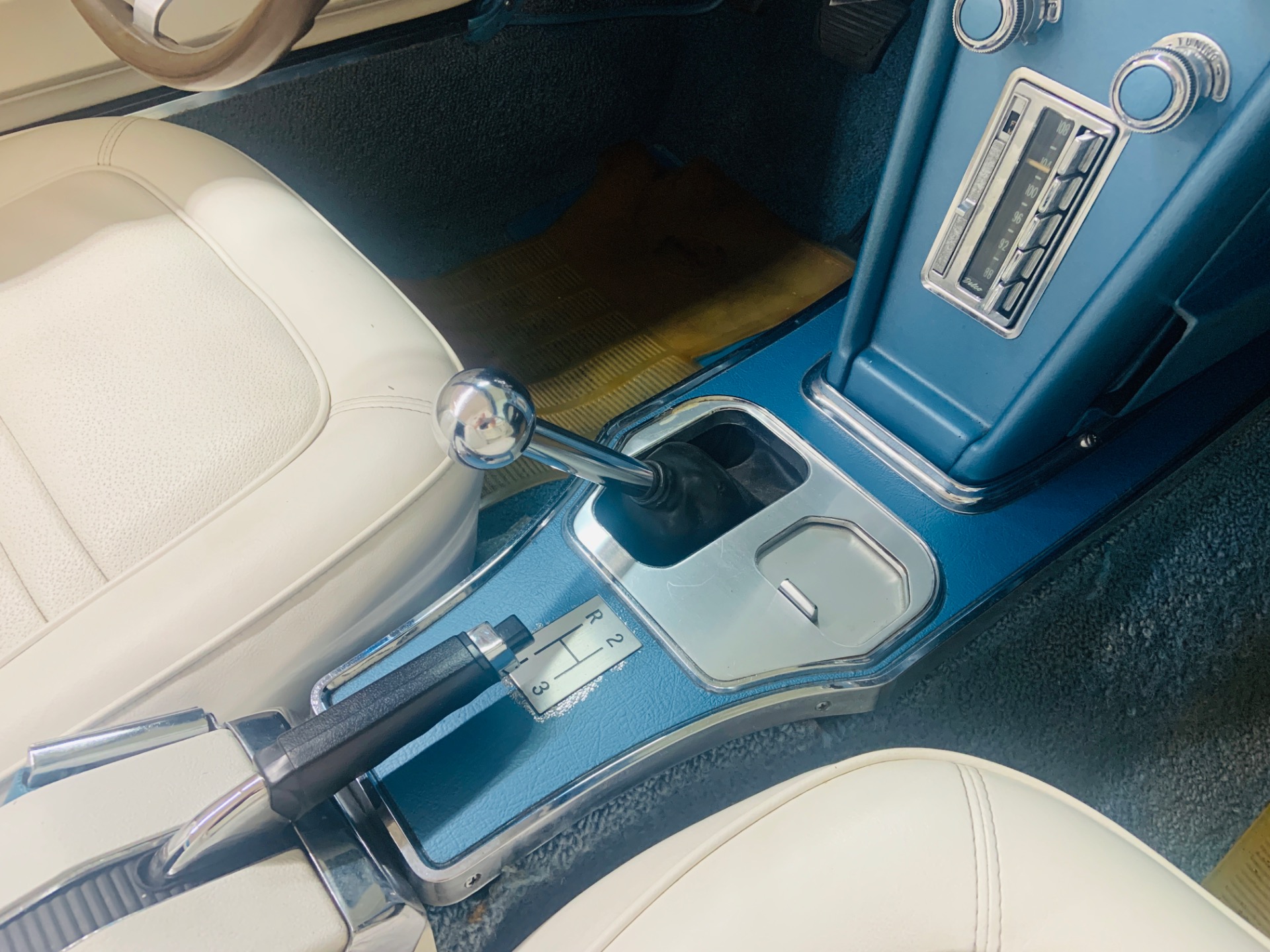 Used 1967 Chevrolet Corvette - CONVERTIBLE - TWO TOPS - 327 V8 - | Mundelein, IL