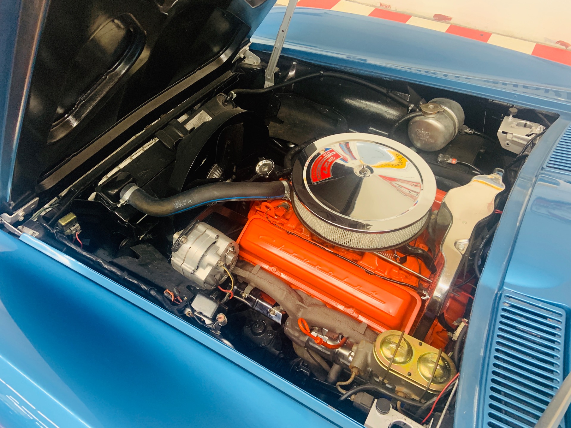 Used 1967 Chevrolet Corvette - CONVERTIBLE - TWO TOPS - 327 V8 - | Mundelein, IL