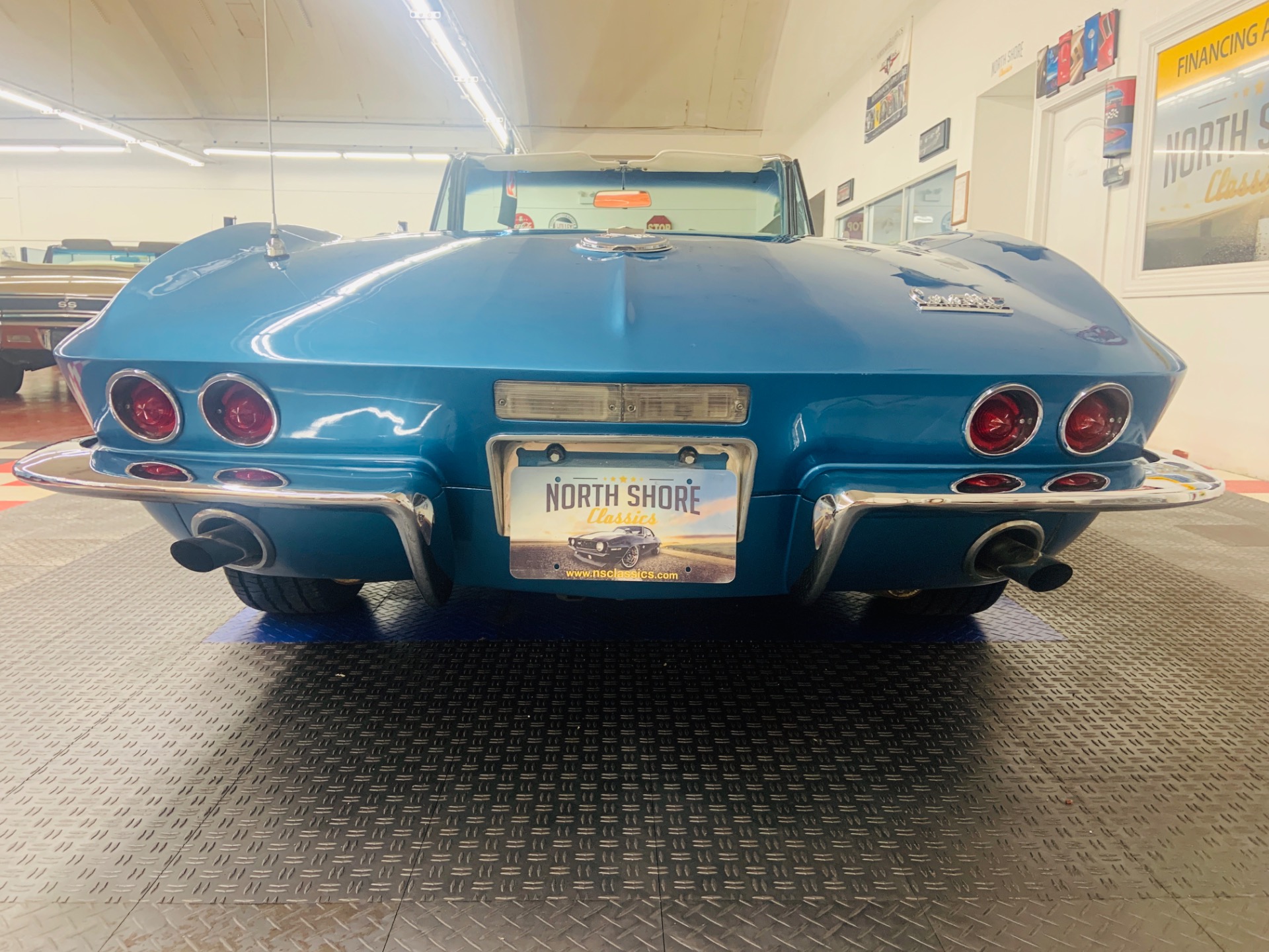 Used 1967 Chevrolet Corvette - CONVERTIBLE - TWO TOPS - 327 V8 - | Mundelein, IL