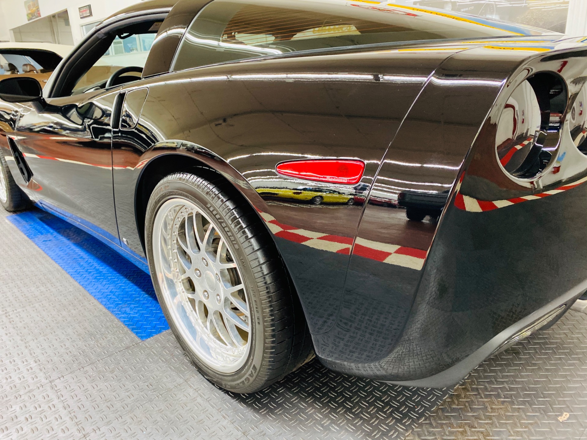 Used 2005 Chevrolet Corvette - SEE VIDEO - | Mundelein, IL