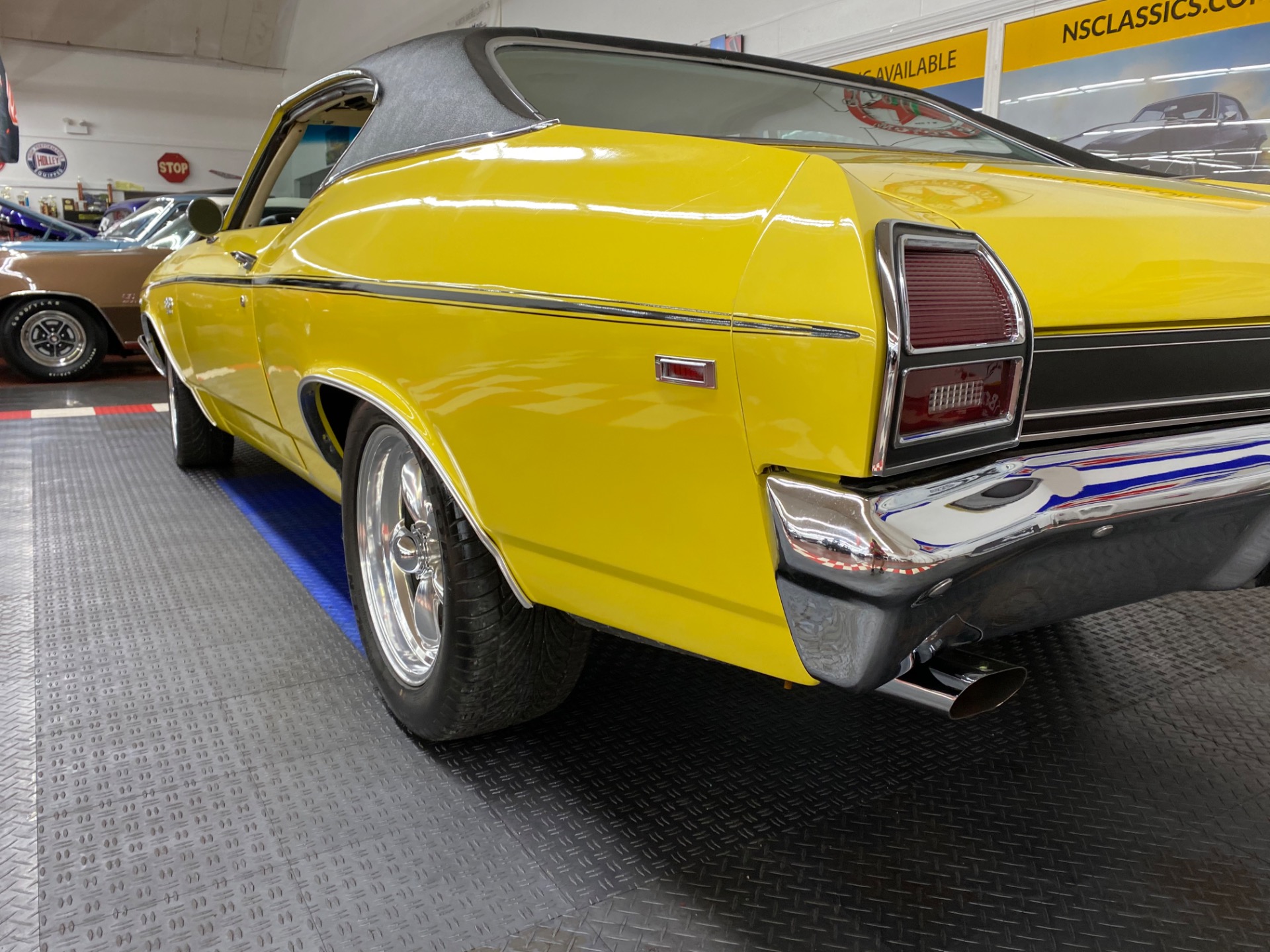Used 1969 Chevrolet Chevelle -SUPER SPORT - DAYTONA YELLOW -  SEE VIDEO | Mundelein, IL