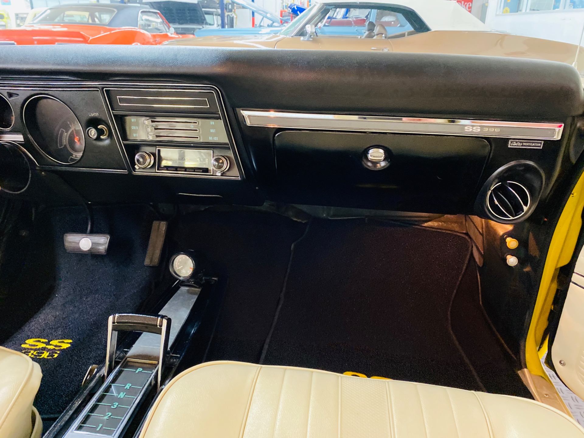 Used 1969 Chevrolet Chevelle -SUPER SPORT - DAYTONA YELLOW -  SEE VIDEO | Mundelein, IL