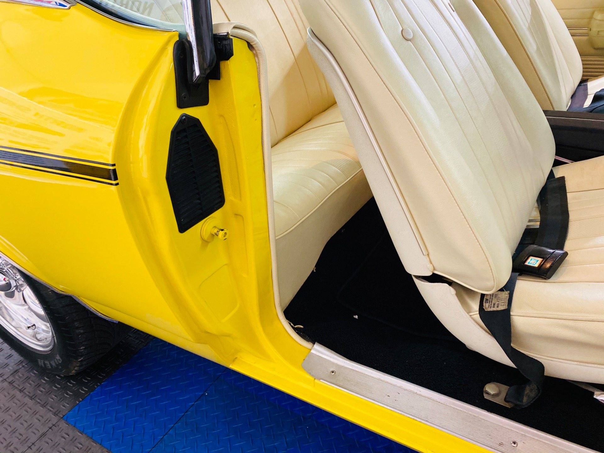 Used 1969 Chevrolet Chevelle -SUPER SPORT - DAYTONA YELLOW -  SEE VIDEO | Mundelein, IL