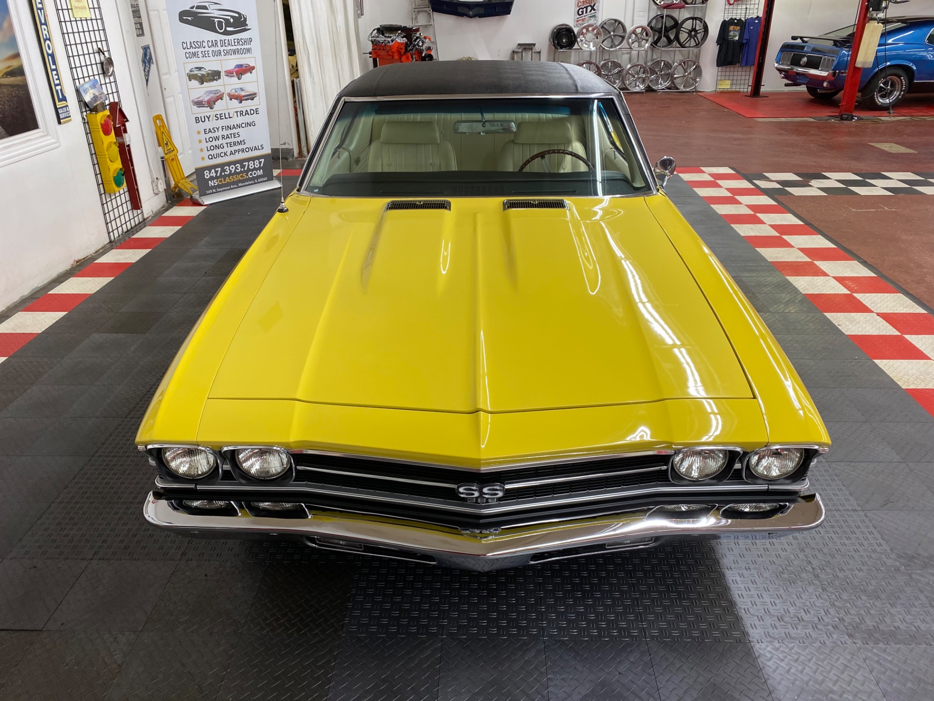 Used 1969 Chevrolet Chevelle -SUPER SPORT - DAYTONA YELLOW -  SEE VIDEO | Mundelein, IL