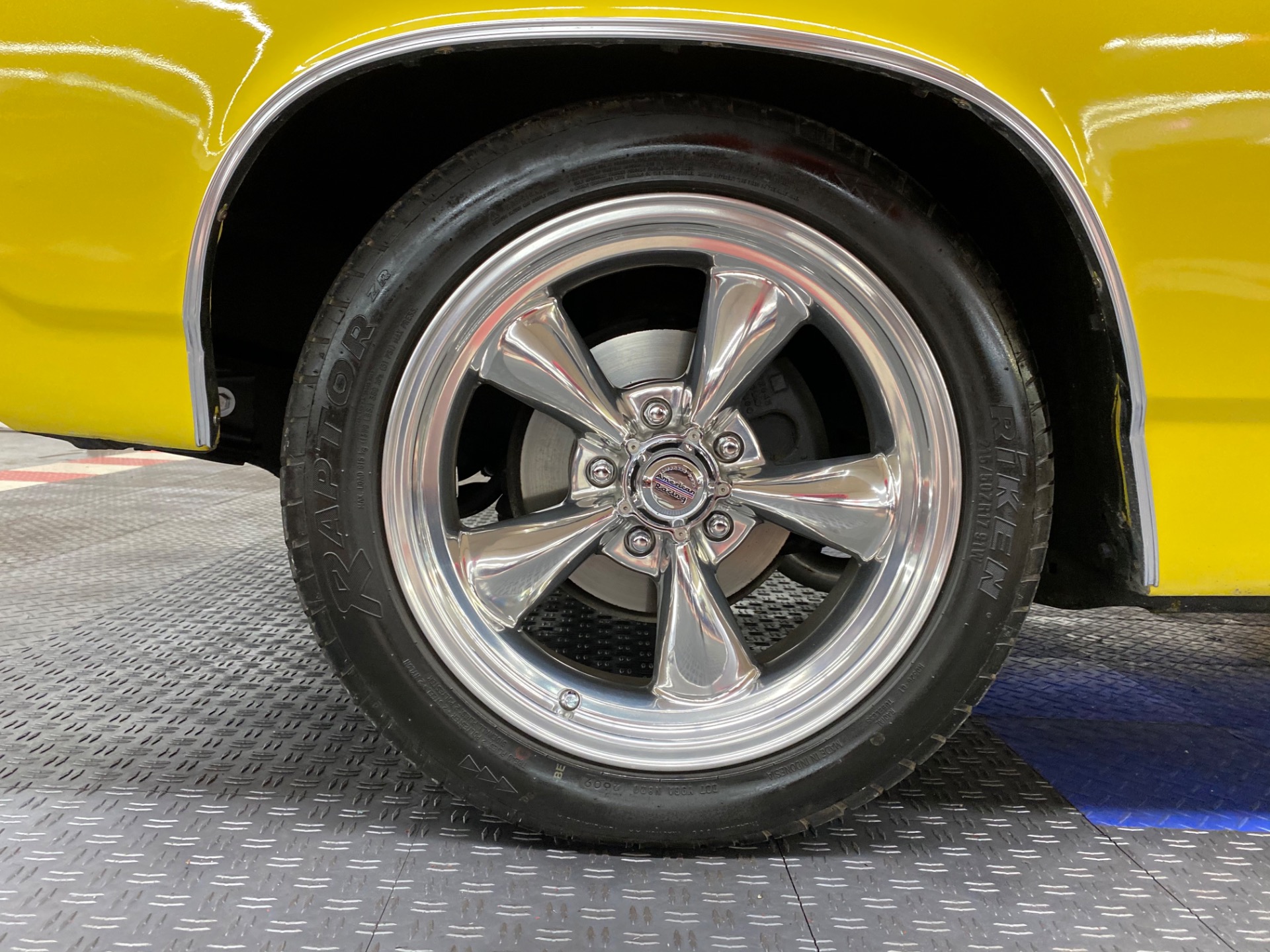 Used 1969 Chevrolet Chevelle -SUPER SPORT - DAYTONA YELLOW -  SEE VIDEO | Mundelein, IL