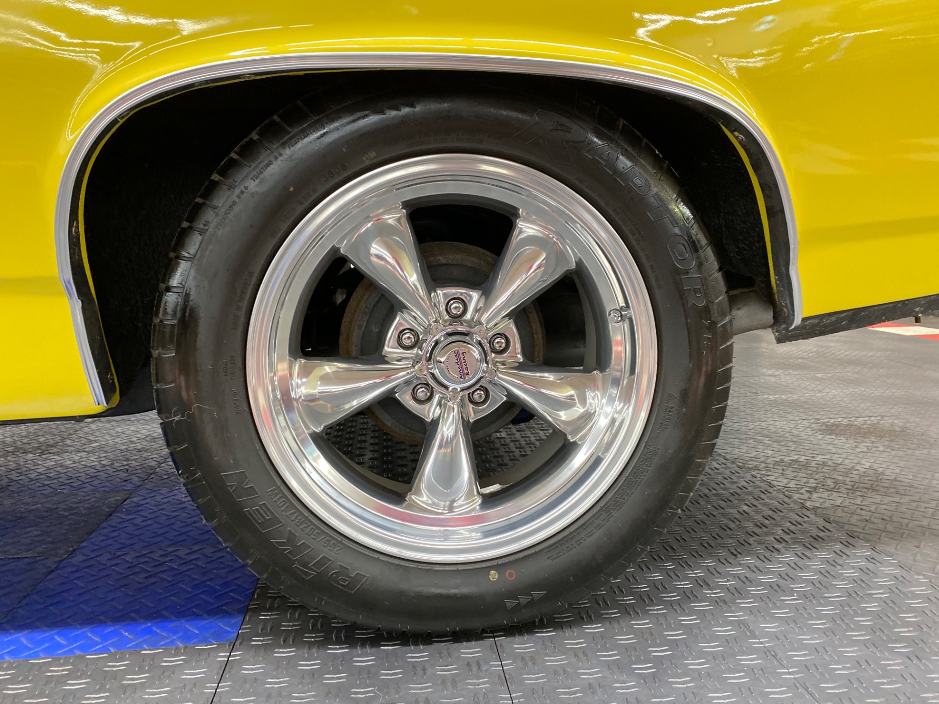 Used 1969 Chevrolet Chevelle -SUPER SPORT - DAYTONA YELLOW -  SEE VIDEO | Mundelein, IL