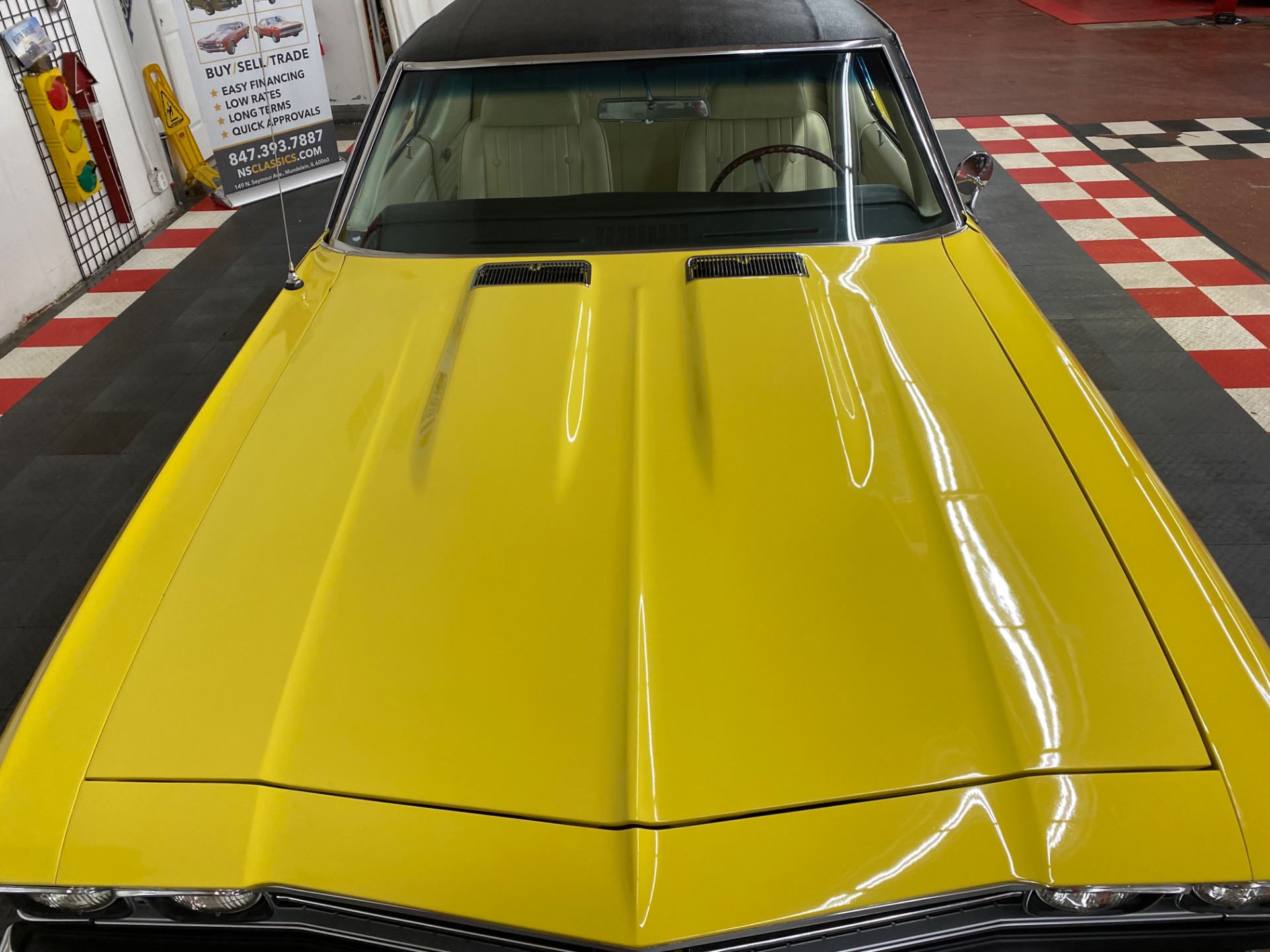 Used 1969 Chevrolet Chevelle -SUPER SPORT - DAYTONA YELLOW -  SEE VIDEO | Mundelein, IL