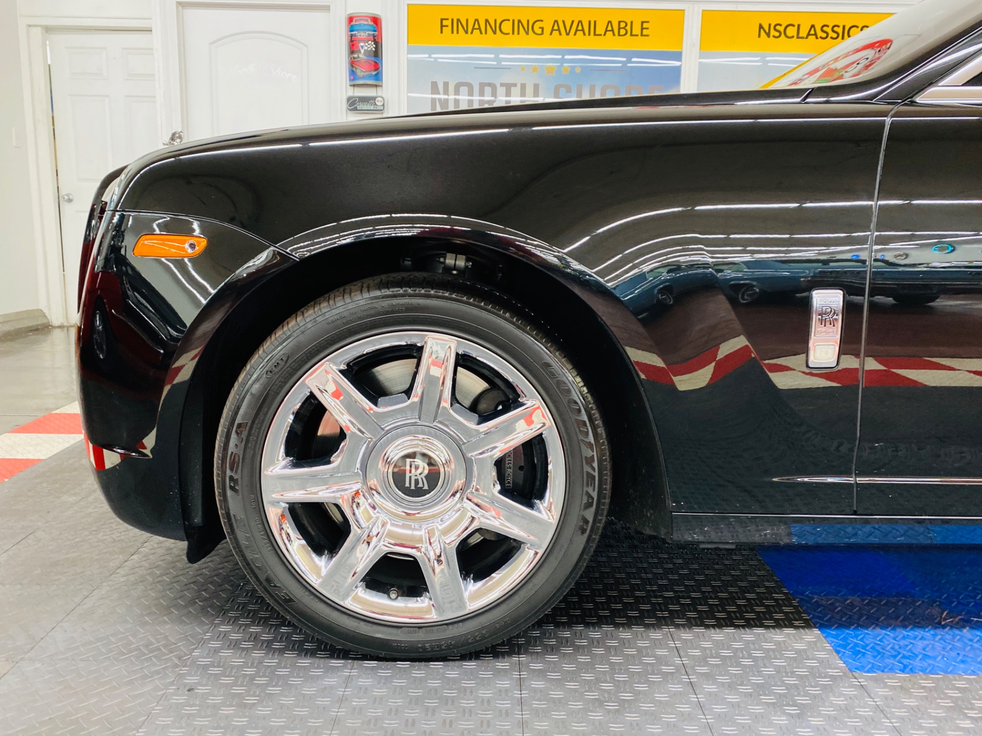 Used 2011 Rolls-Royce Ghost - LUXURY AT ITS FINEST - VERY CLEAN WITH LOW MILES - SEE VIDEO | St. Petersburg, FL