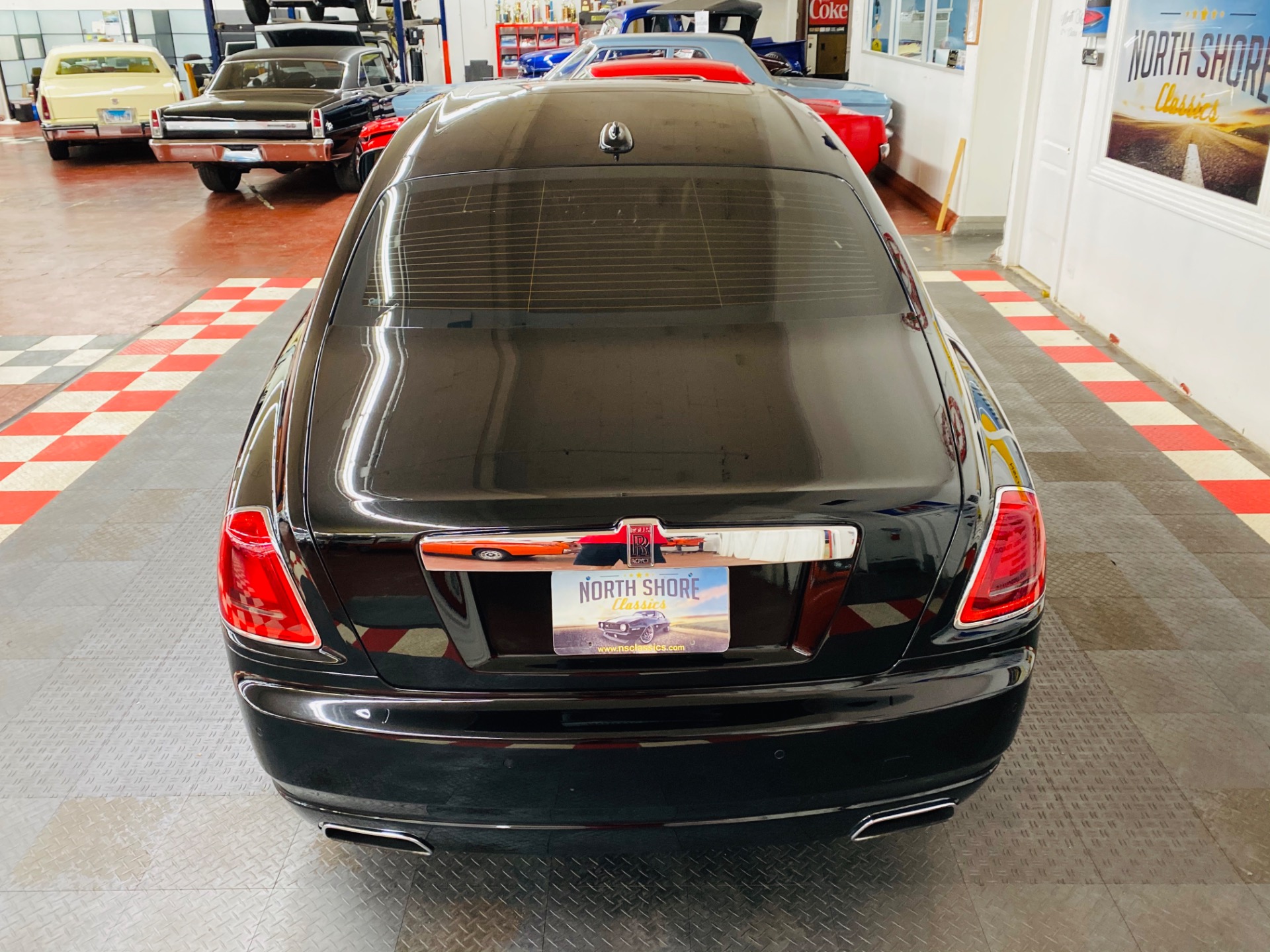 Used 2011 Rolls-Royce Ghost - LUXURY AT ITS FINEST - VERY CLEAN WITH LOW MILES - SEE VIDEO | St. Petersburg, FL