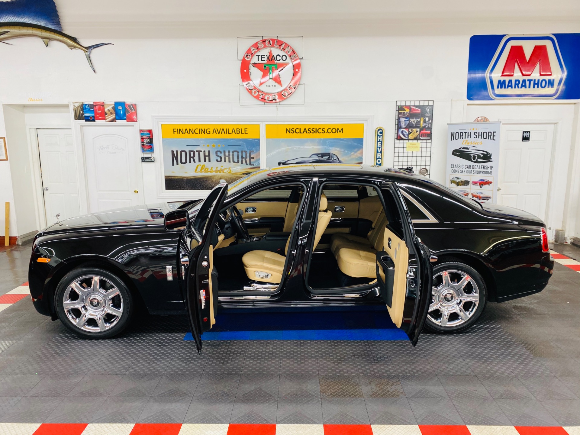 Used 2011 Rolls-Royce Ghost - LUXURY AT ITS FINEST - VERY CLEAN WITH LOW MILES - SEE VIDEO | St. Petersburg, FL